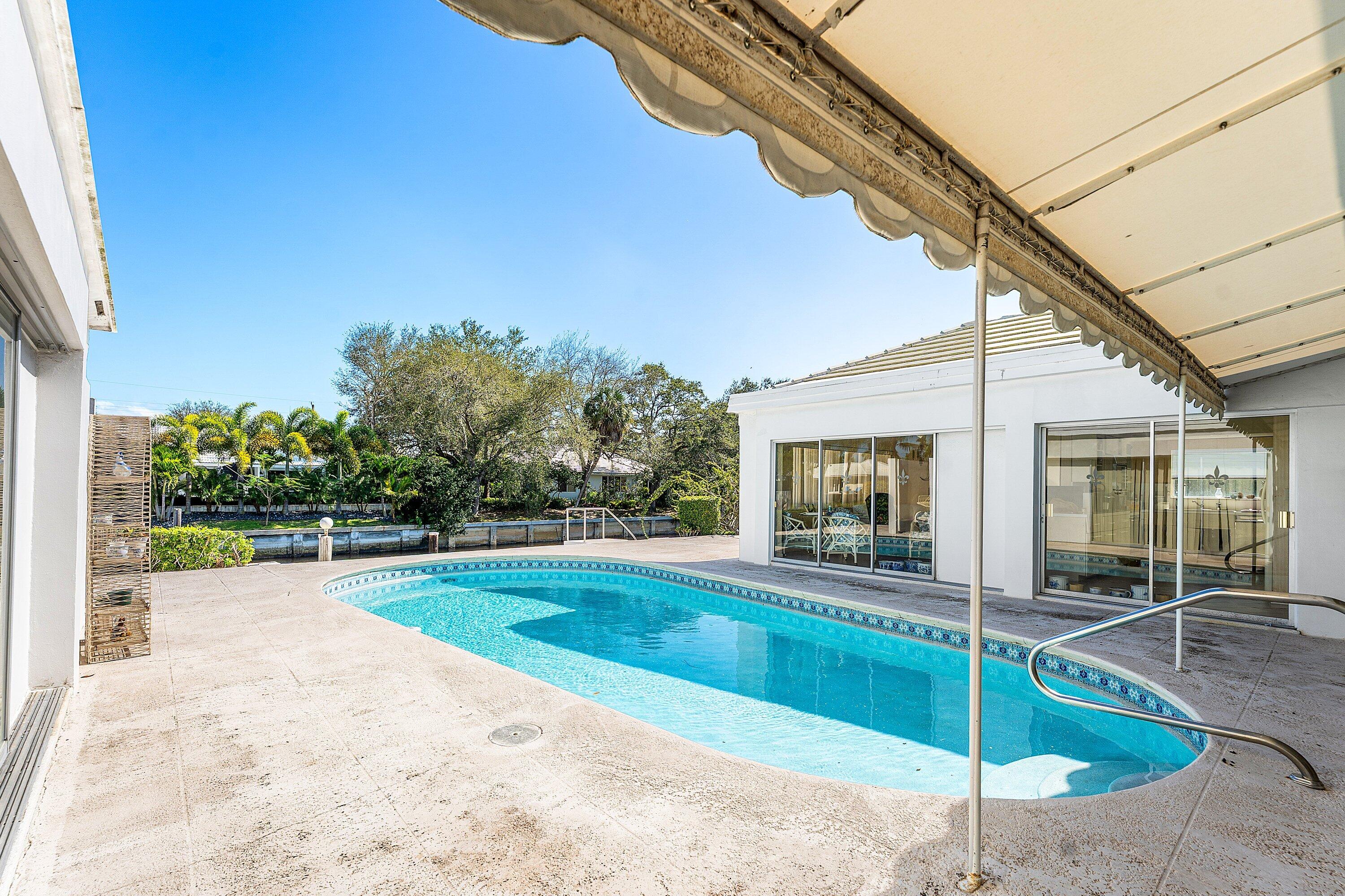 950 SW Mulberry, Boca Raton FL 33486
