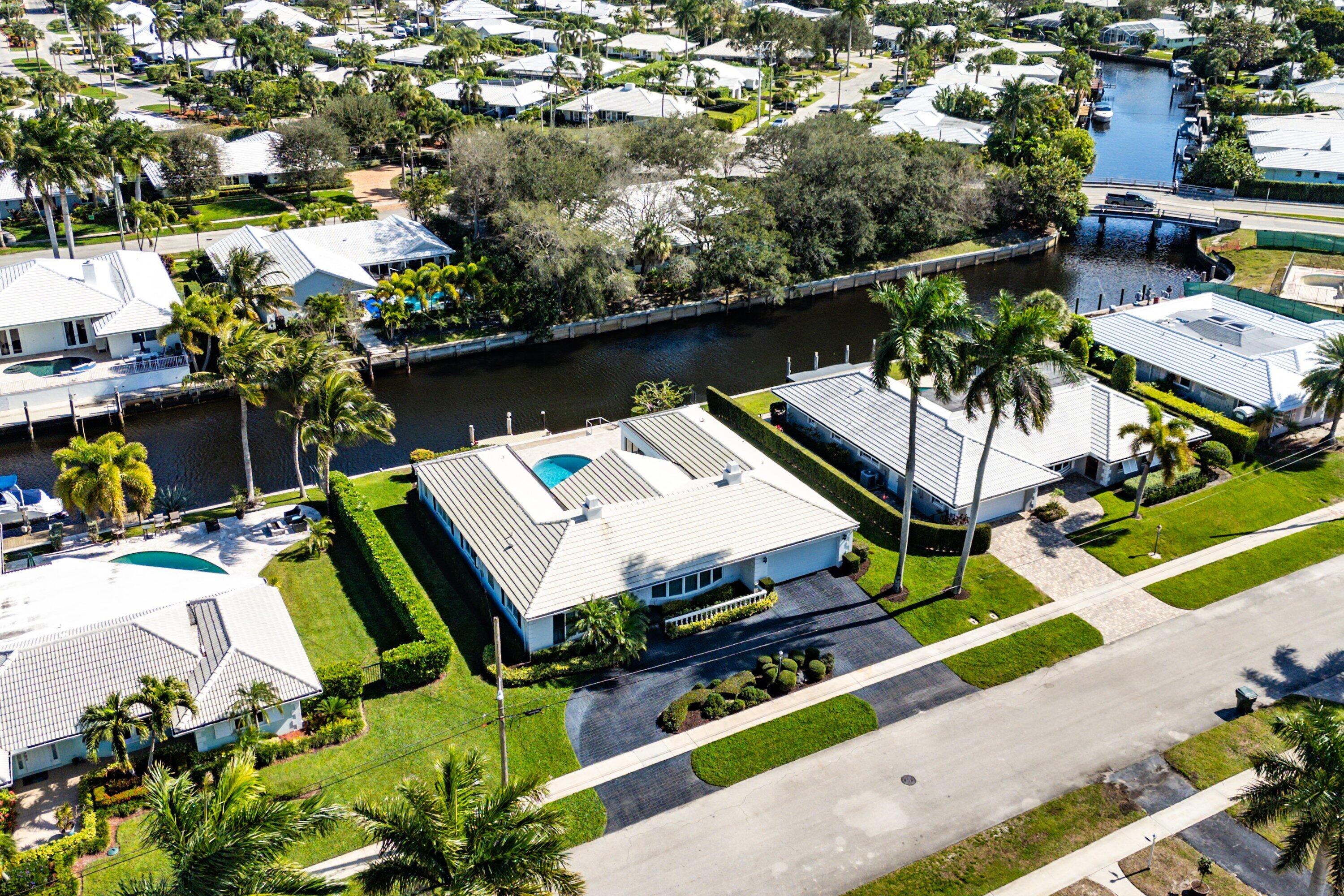 950 SW Mulberry, Boca Raton FL 33486