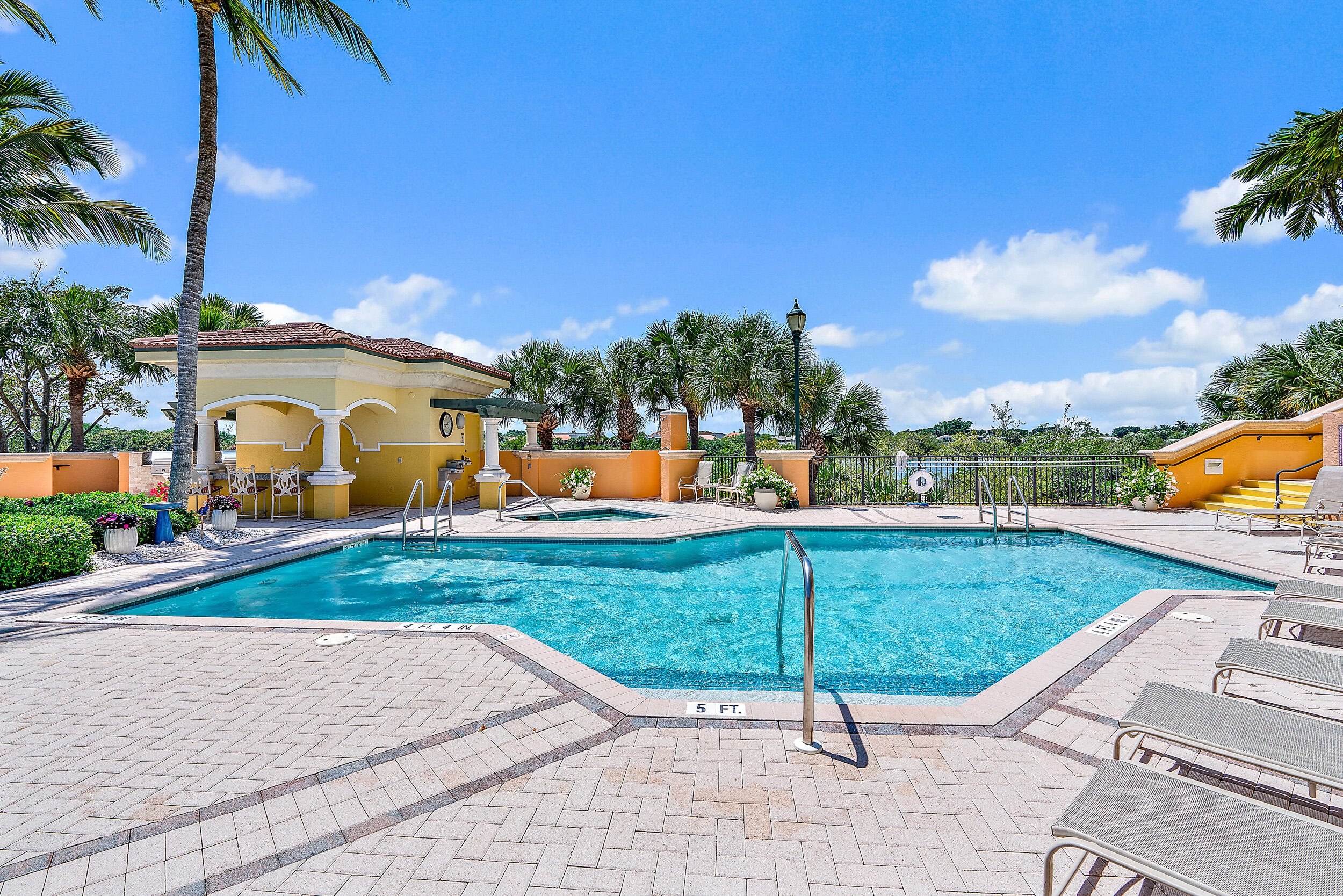 340 S Us Highway 1 #305, Jupiter FL 33477