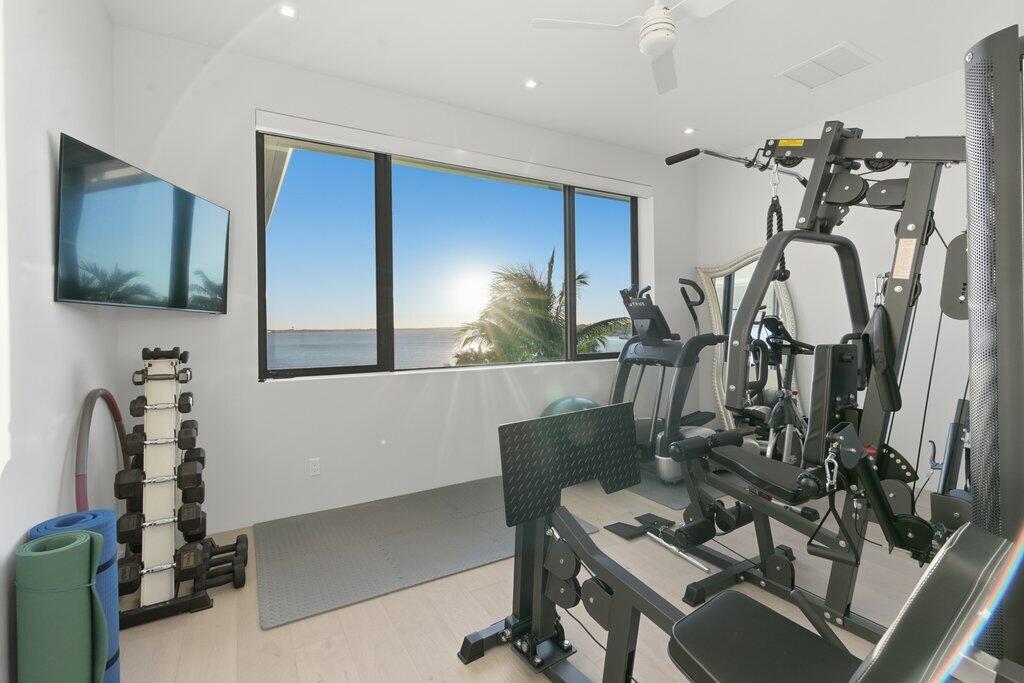 1271 NE Langford, Jensen Beach FL 34957
