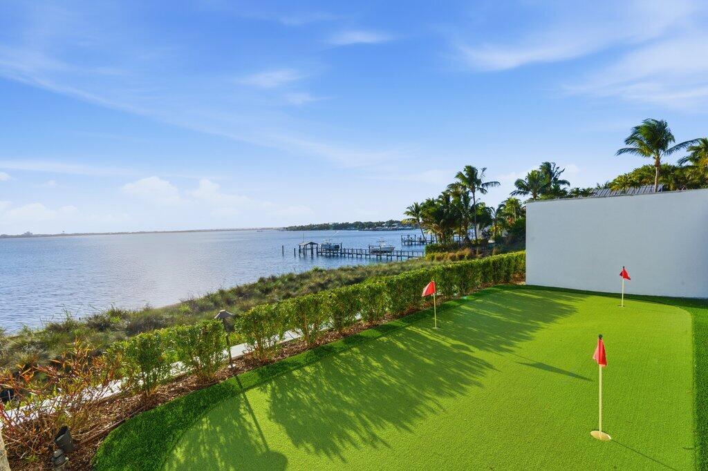 1271 NE Langford, Jensen Beach FL 34957
