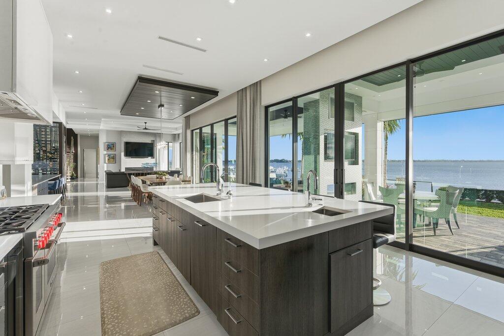 1271 NE Langford, Jensen Beach FL 34957