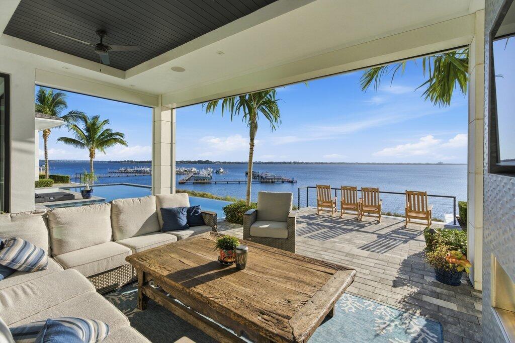 1271 NE Langford, Jensen Beach FL 34957