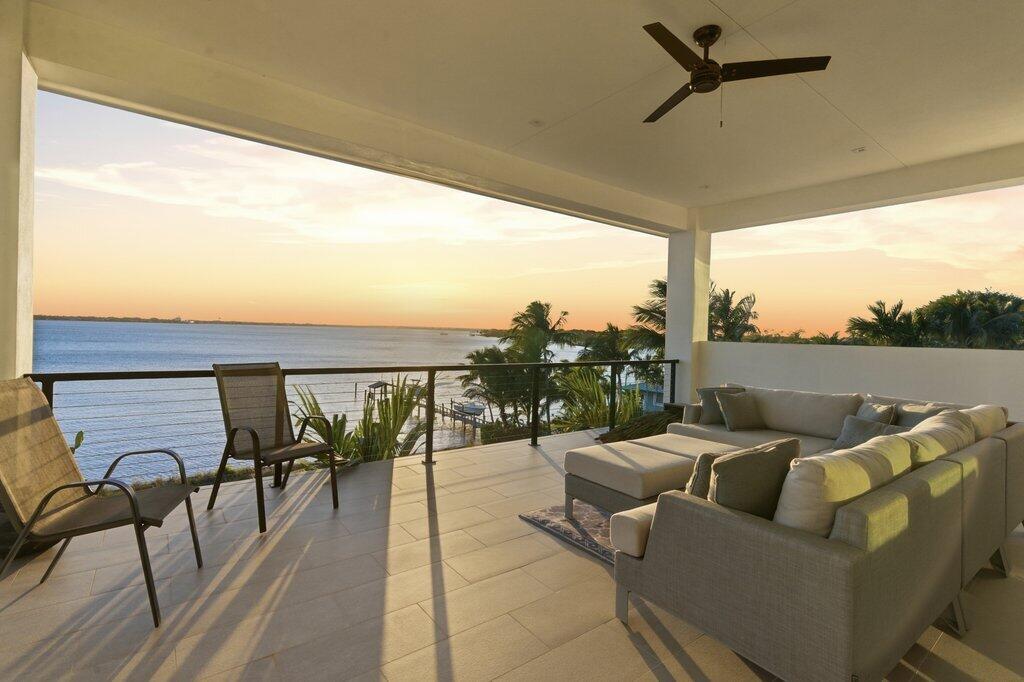 1271 NE Langford, Jensen Beach FL 34957