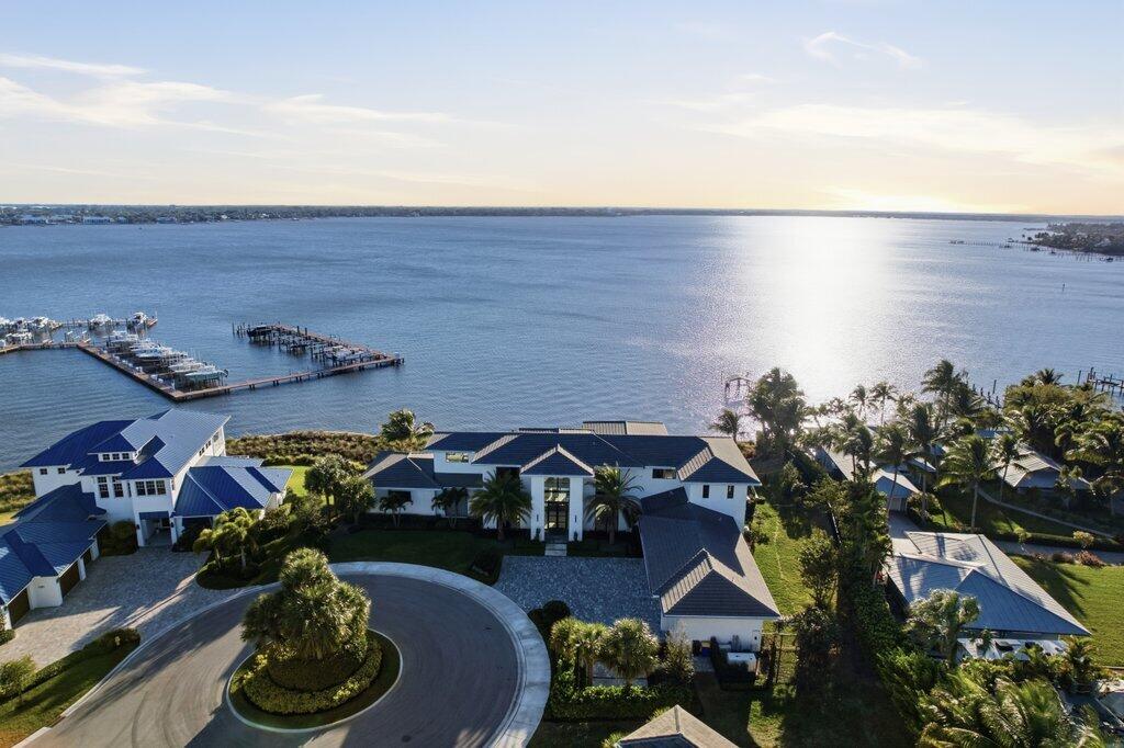 1271 NE Langford, Jensen Beach FL 34957