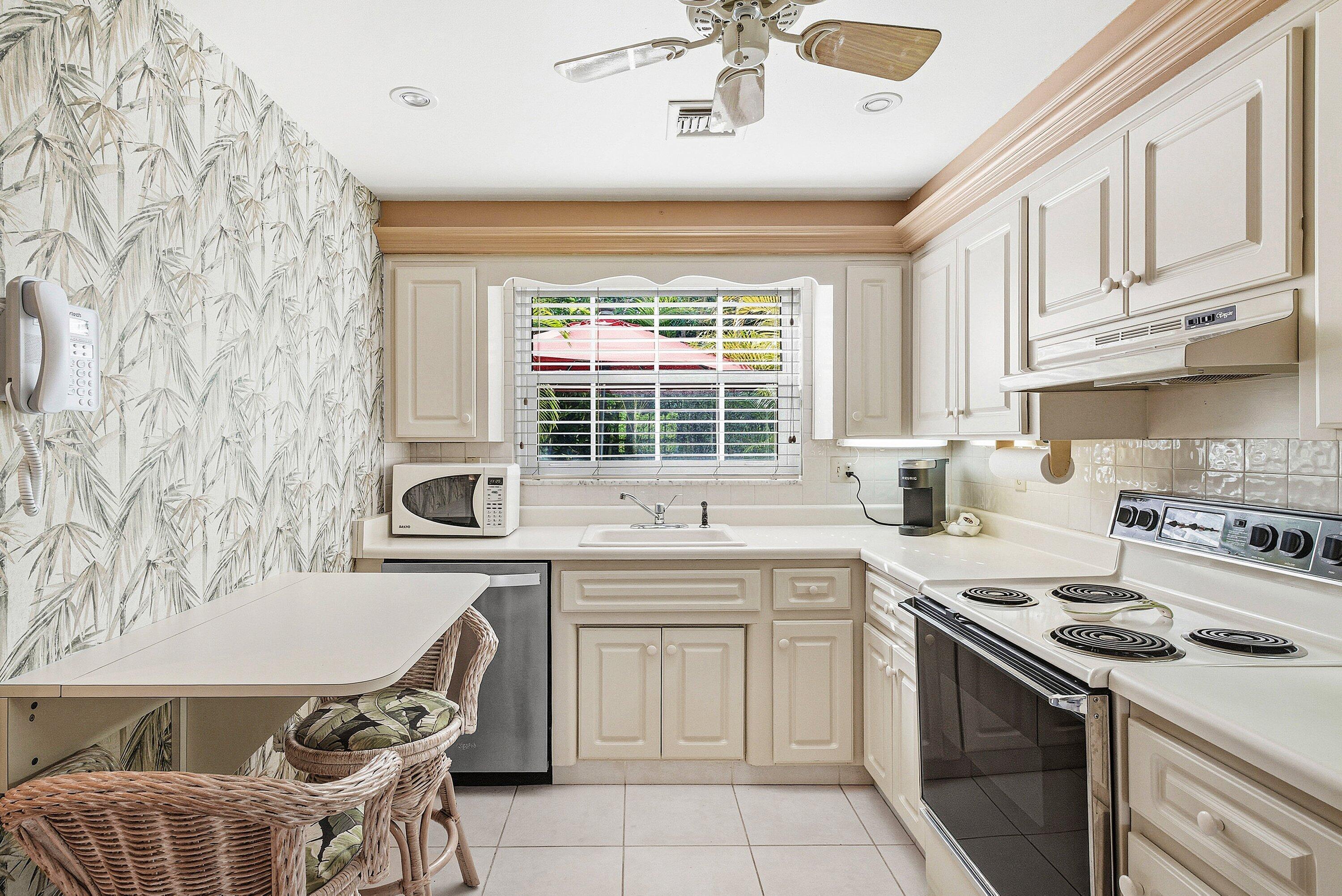 6590 N Ocean #5, Ocean Ridge FL 33435