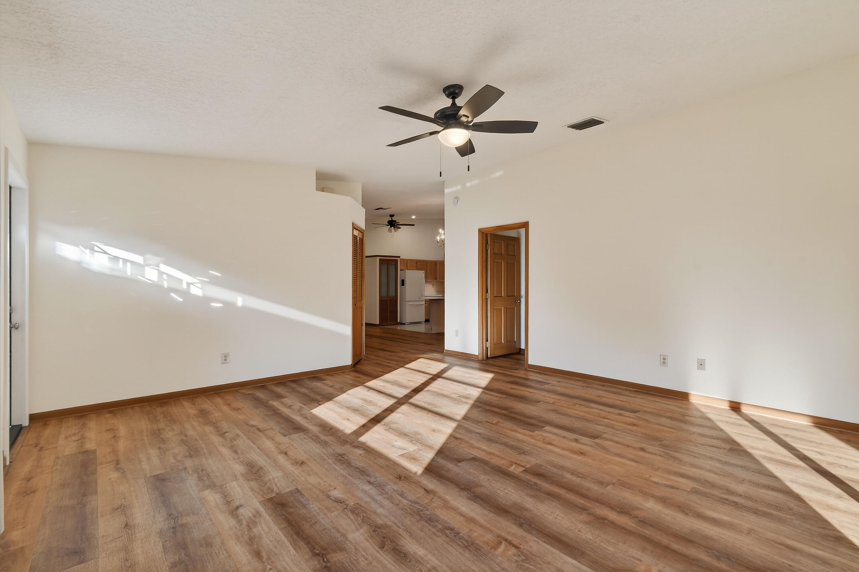 6016 Pompano, Jupiter FL 33458