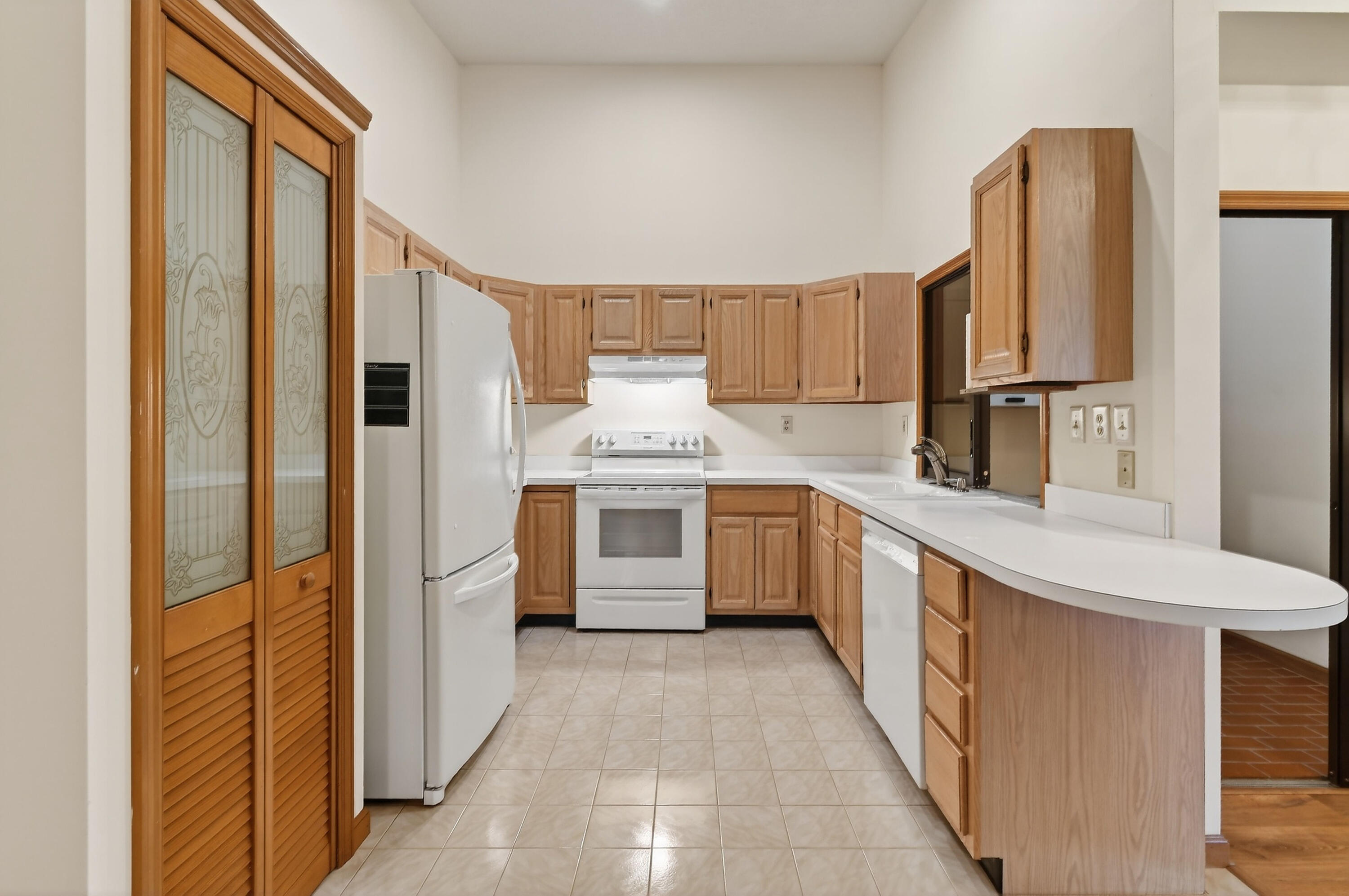 6016 Pompano, Jupiter FL 33458