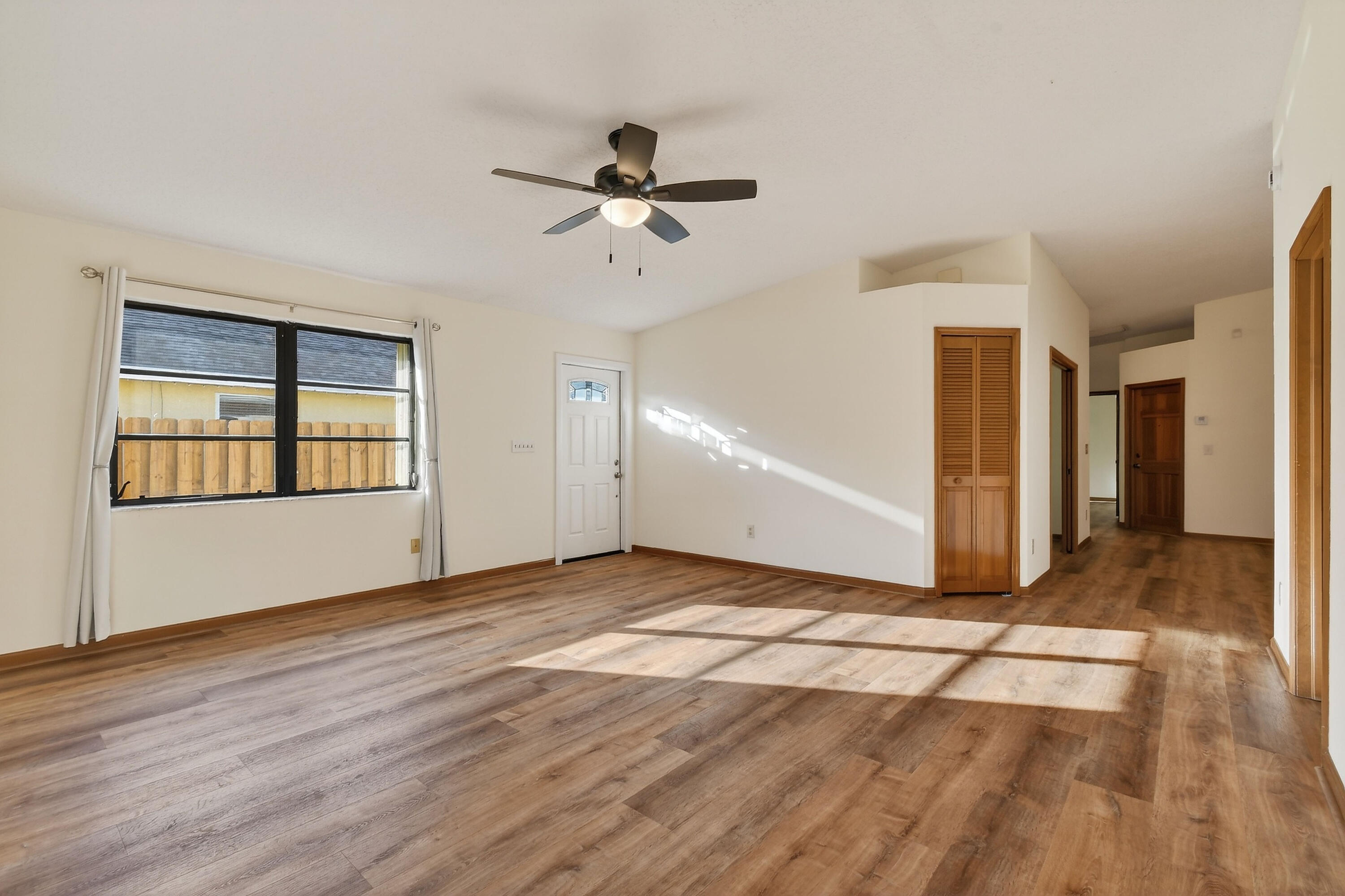 6016 Pompano, Jupiter FL 33458