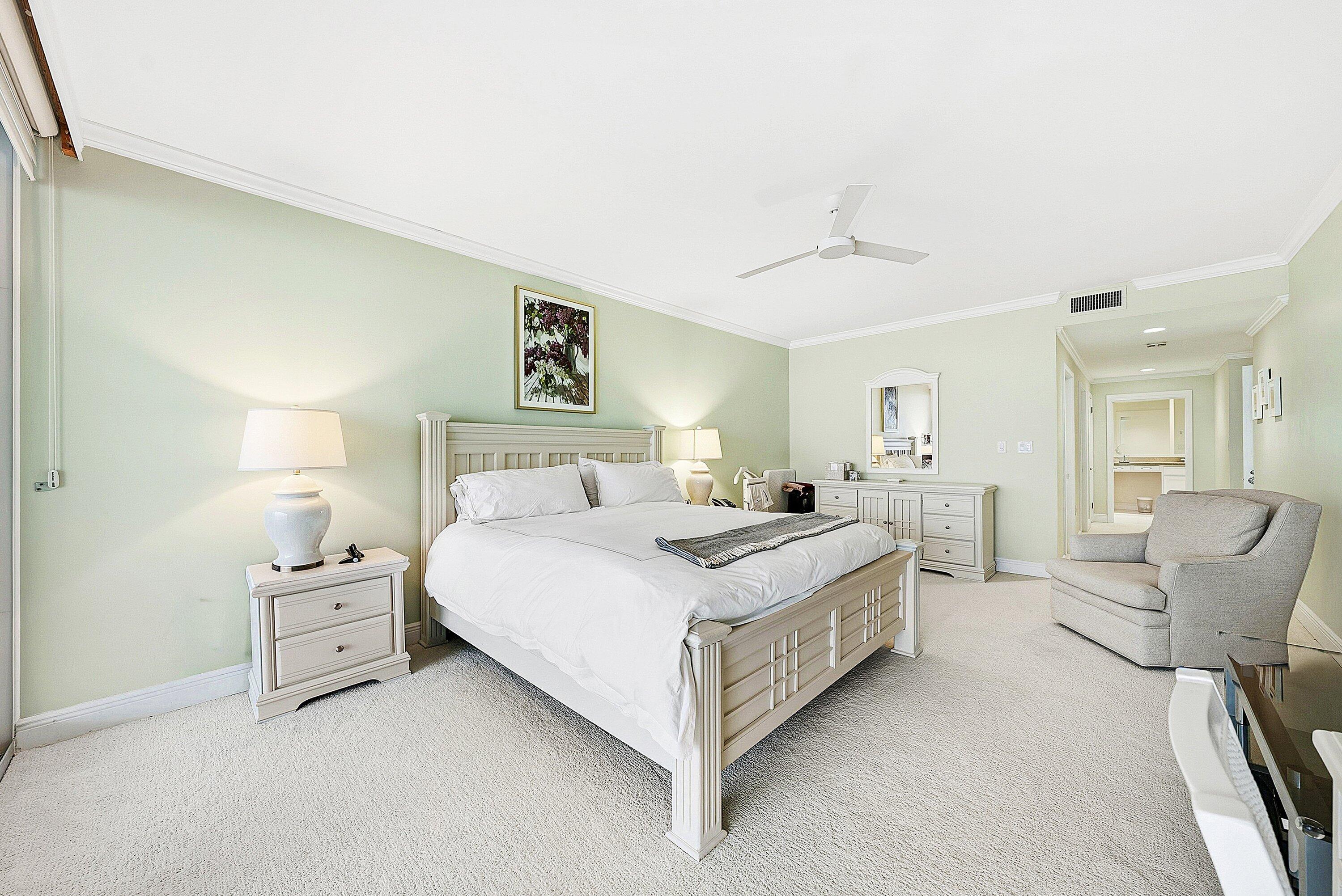 2001 SE Sailfish Point #313, Stuart FL 34996