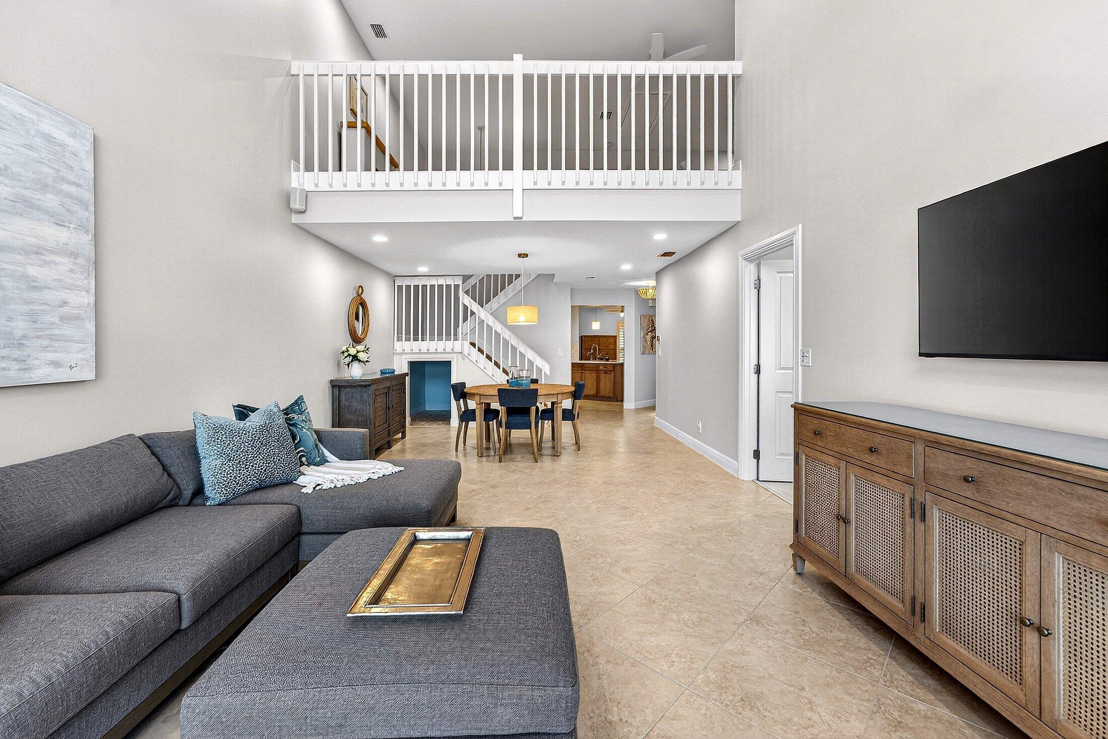 812 Ocean Dunes, Jupiter FL 33477