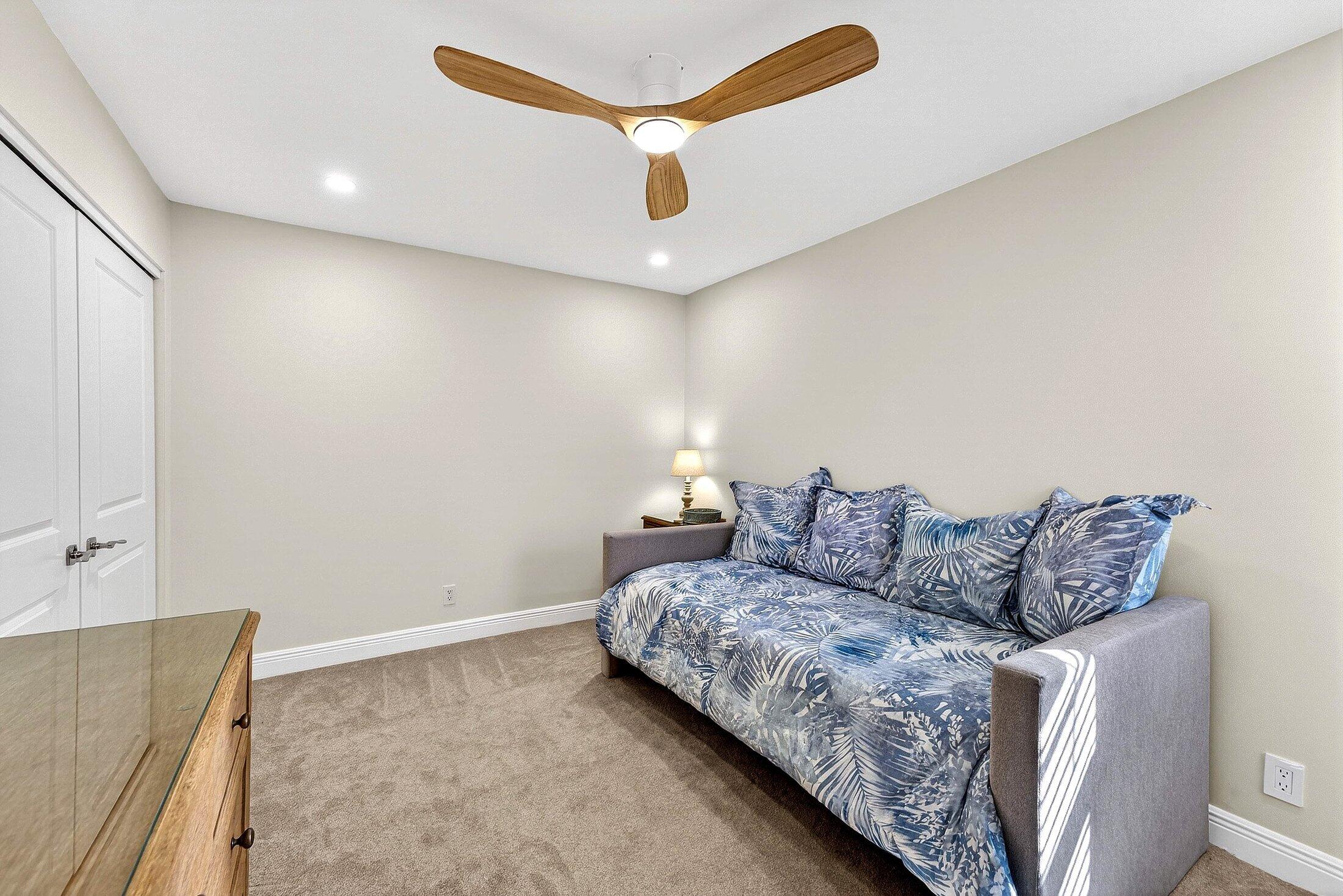 812 Ocean Dunes, Jupiter FL 33477