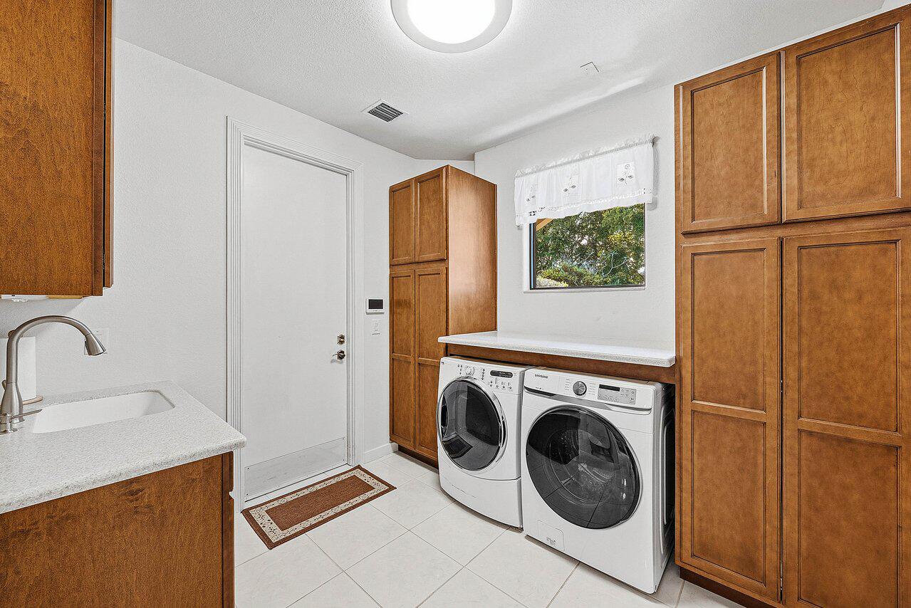 17595 Bocaire, Boca Raton FL 33487