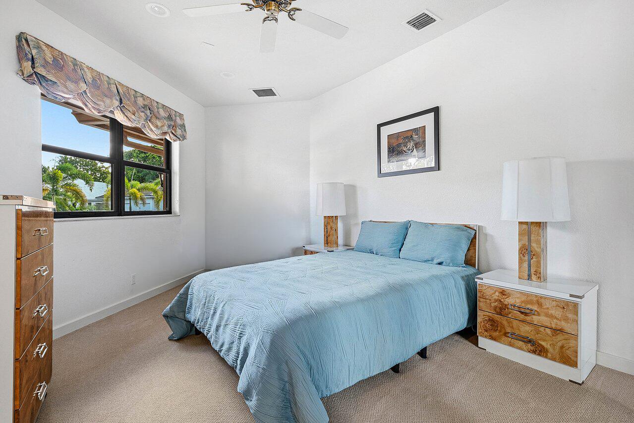 17595 Bocaire, Boca Raton FL 33487