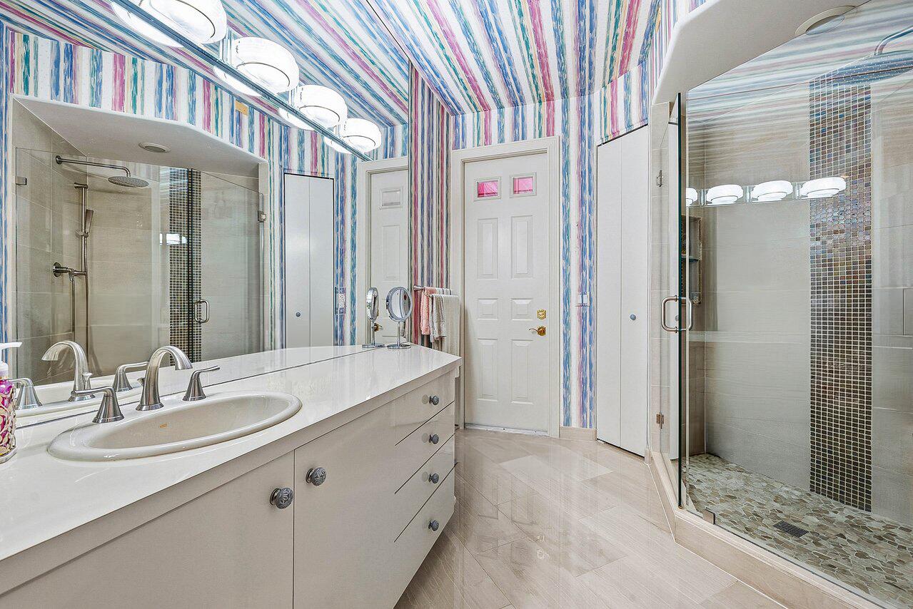17595 Bocaire, Boca Raton FL 33487