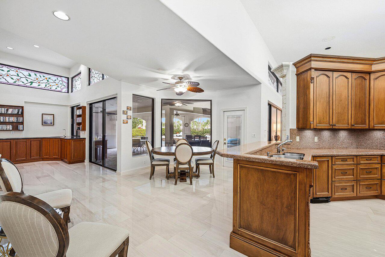 17595 Bocaire, Boca Raton FL 33487