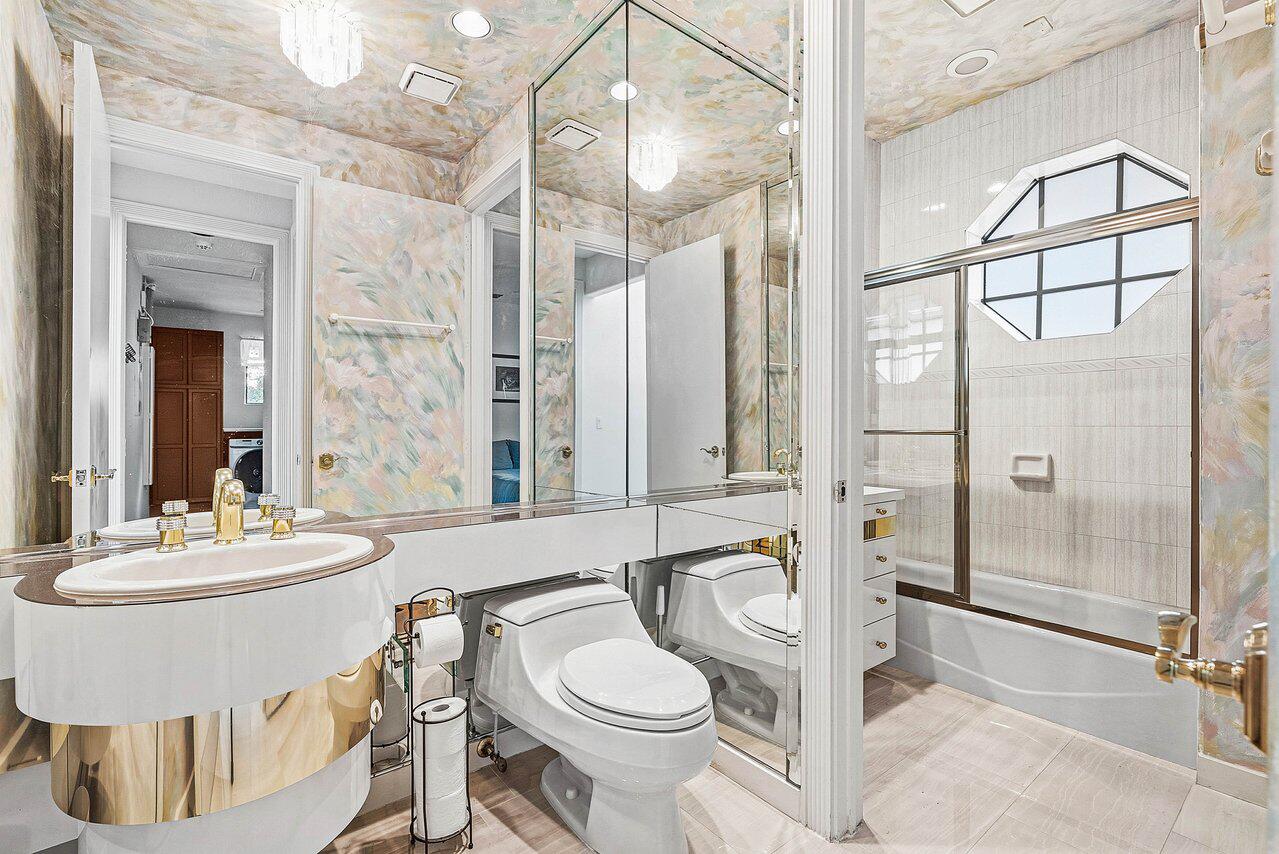 17595 Bocaire, Boca Raton FL 33487