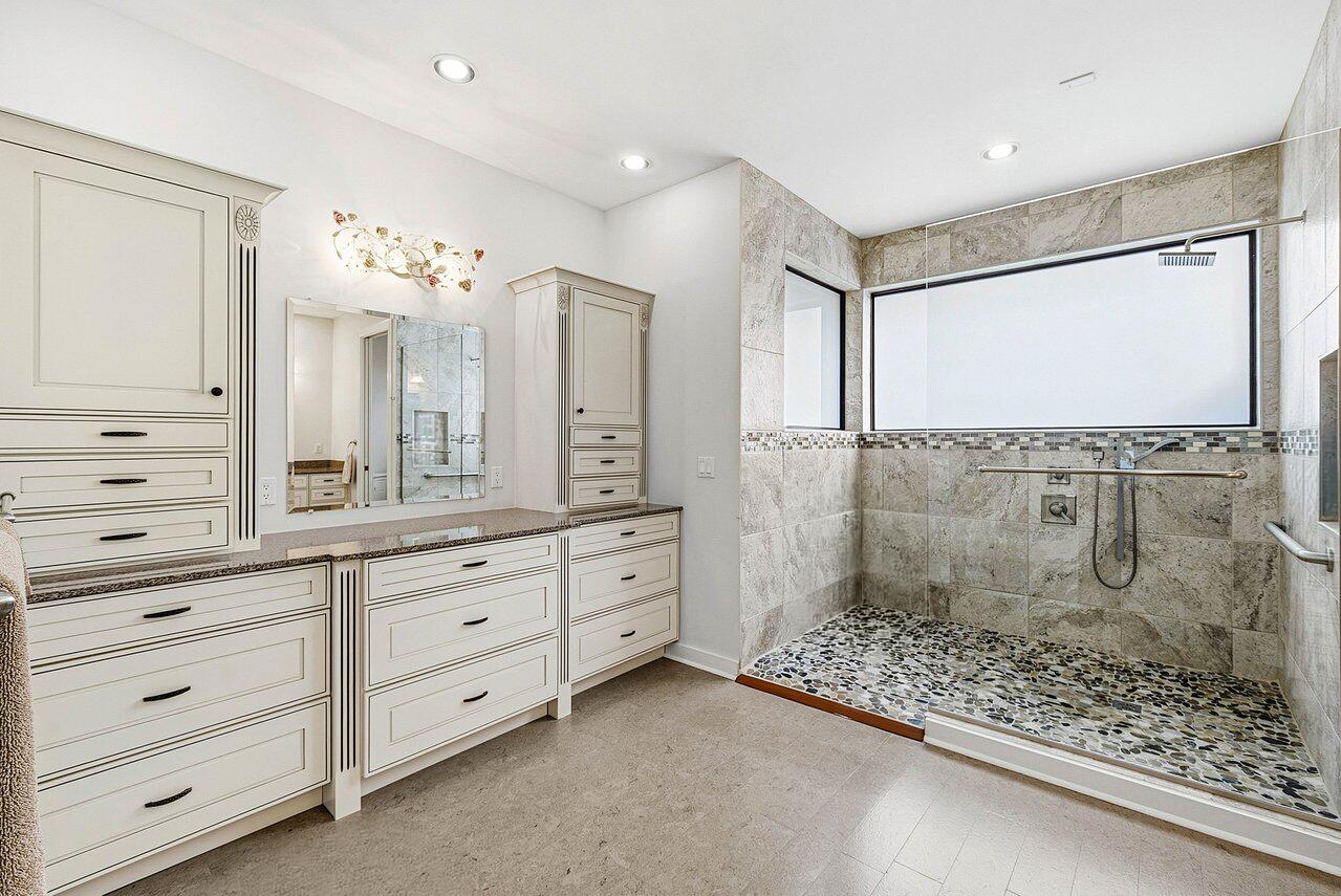 17595 Bocaire, Boca Raton FL 33487