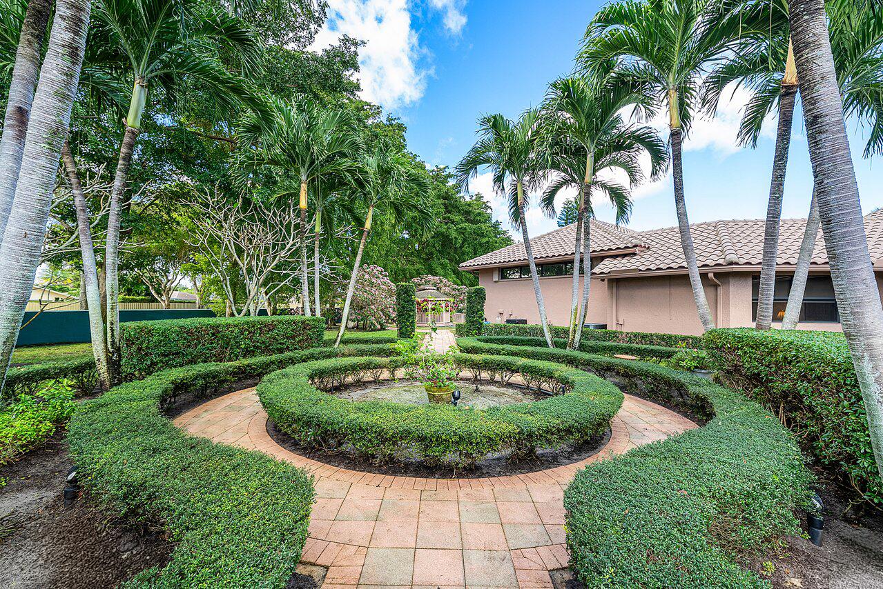 17595 Bocaire, Boca Raton FL 33487