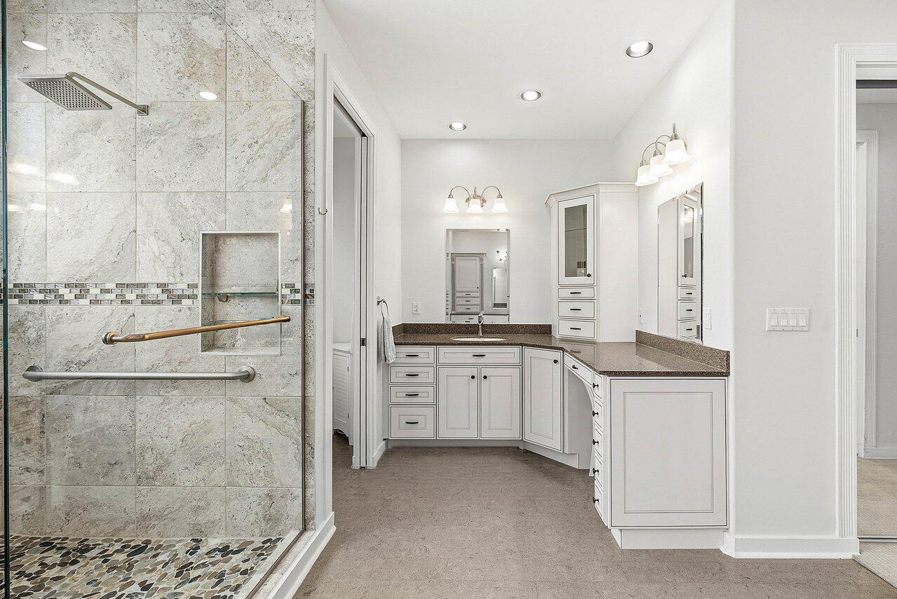 17595 Bocaire, Boca Raton FL 33487