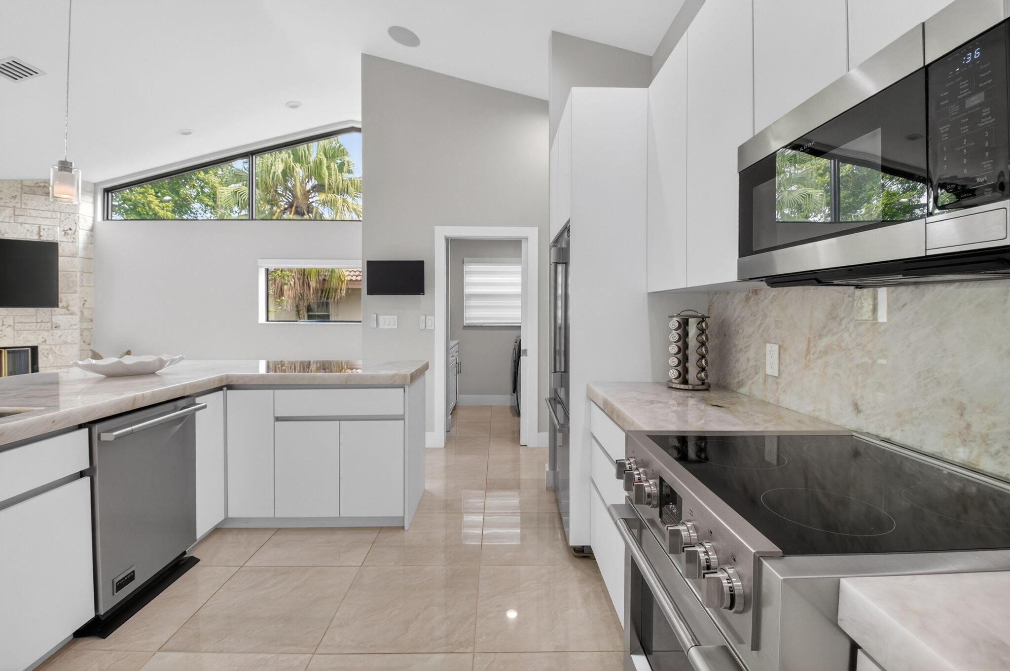 2871 NW 49th, Boca Raton FL 33434