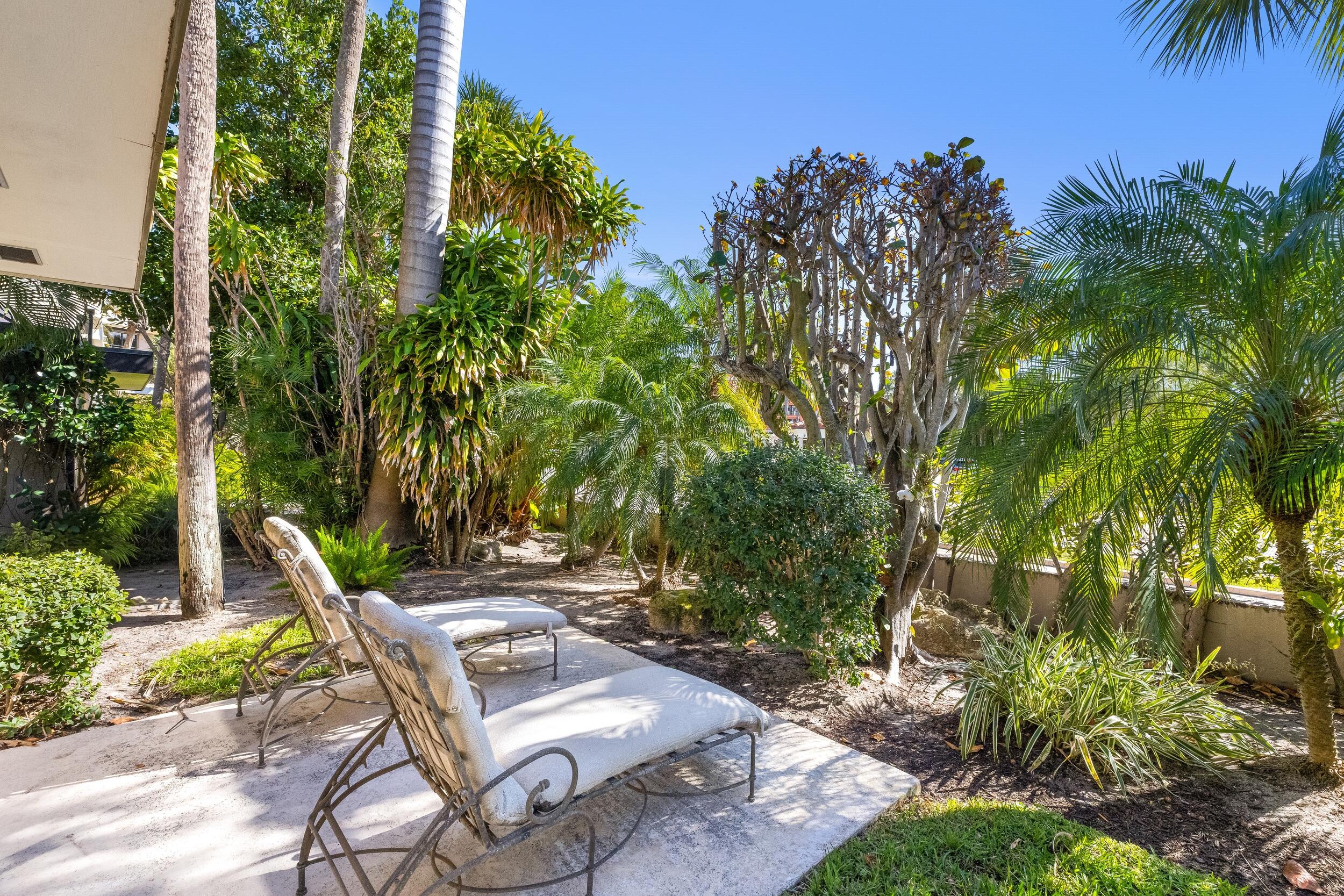 120 Sunset #3 D, Palm Beach FL 33480