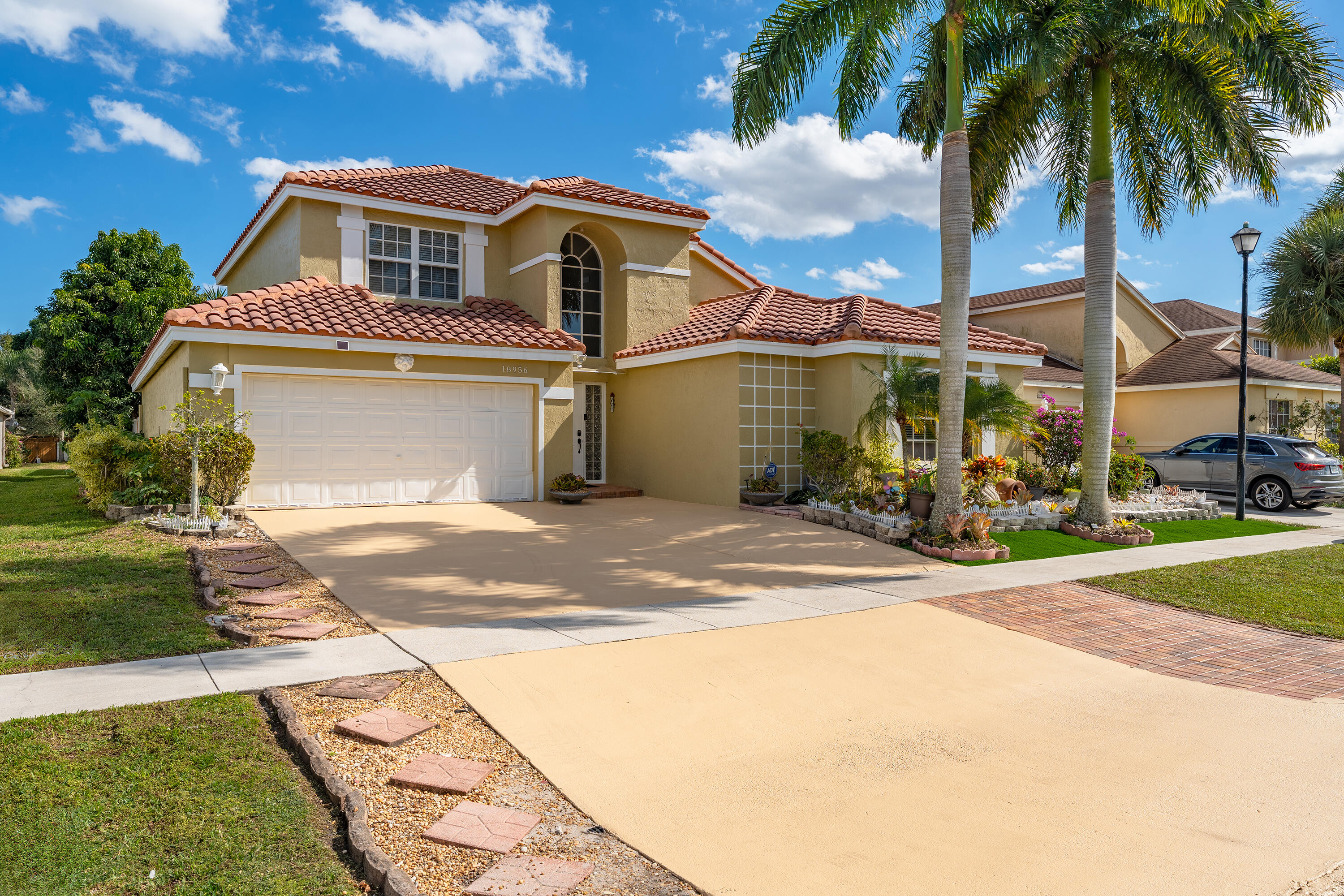18956 La Costa, Boca Raton FL 33496