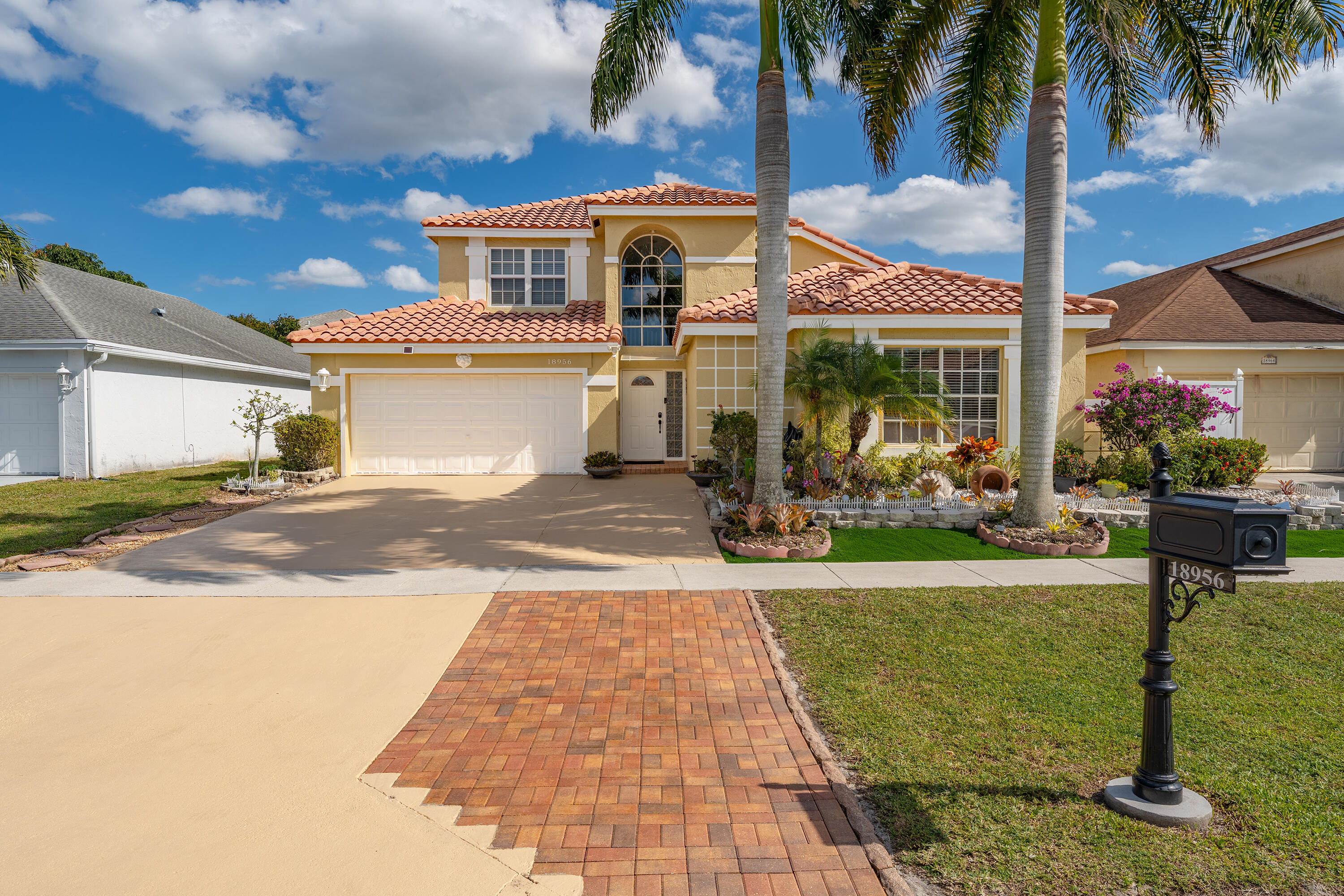18956 La Costa, Boca Raton FL 33496