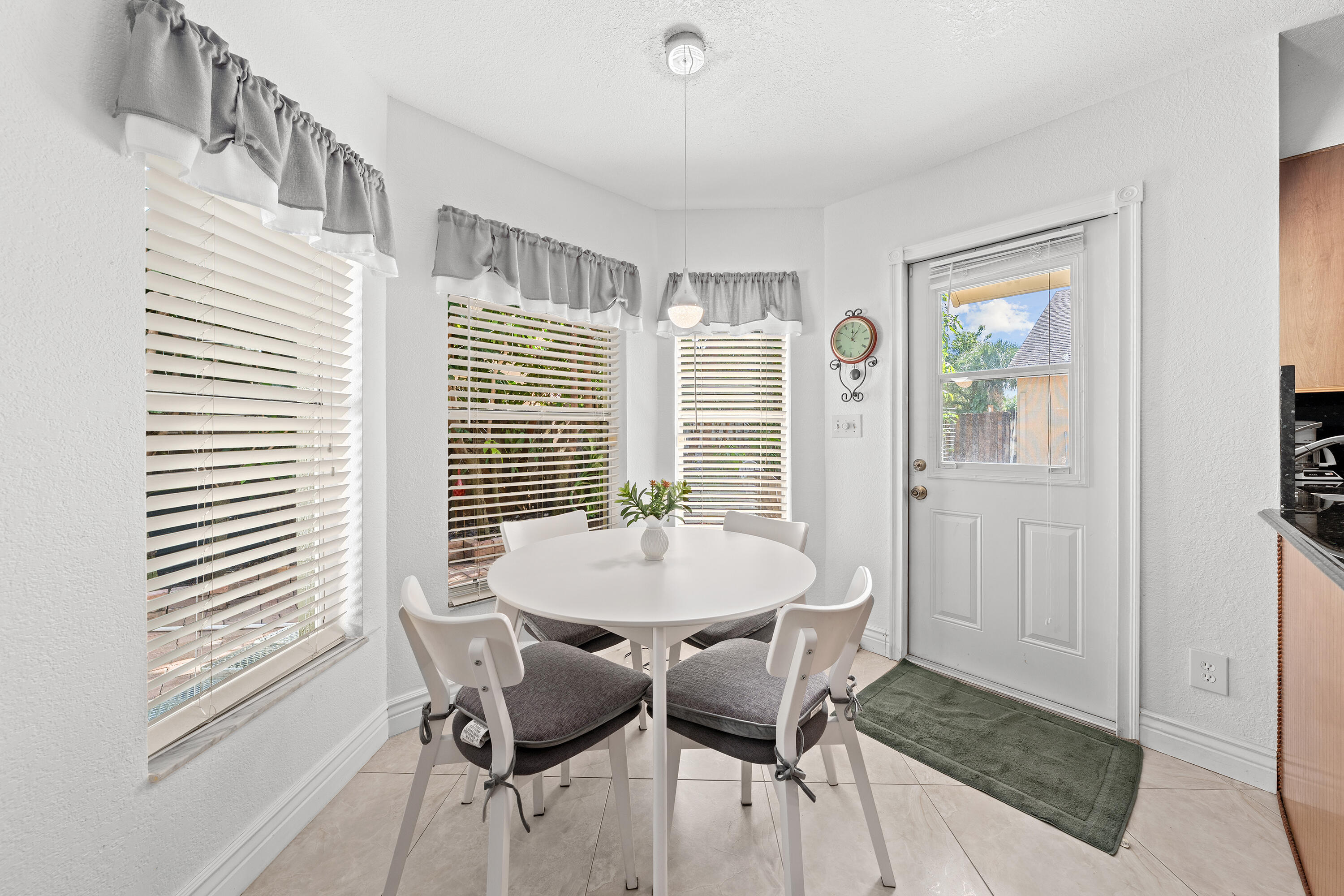 18956 La Costa, Boca Raton FL 33496