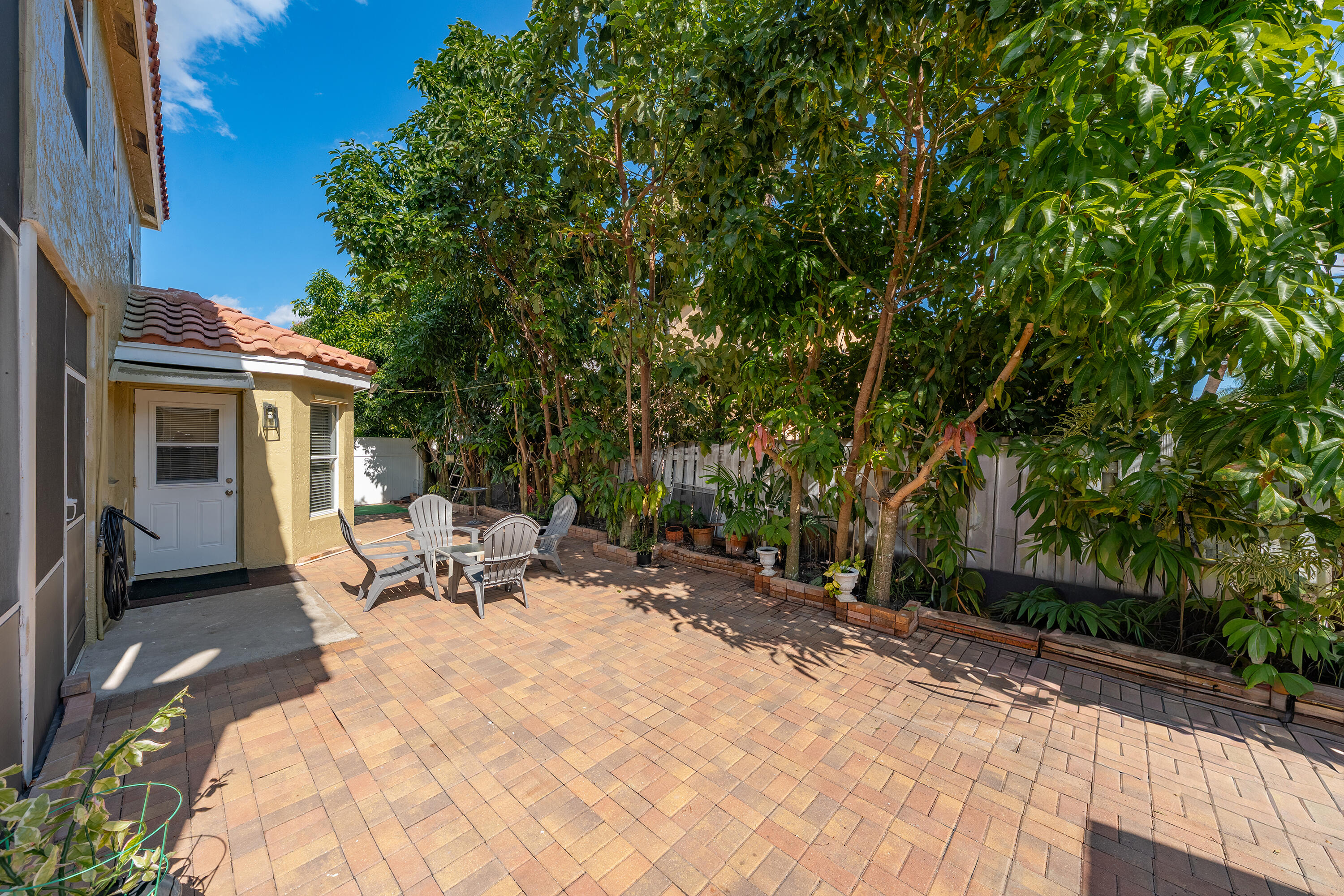 18956 La Costa, Boca Raton FL 33496
