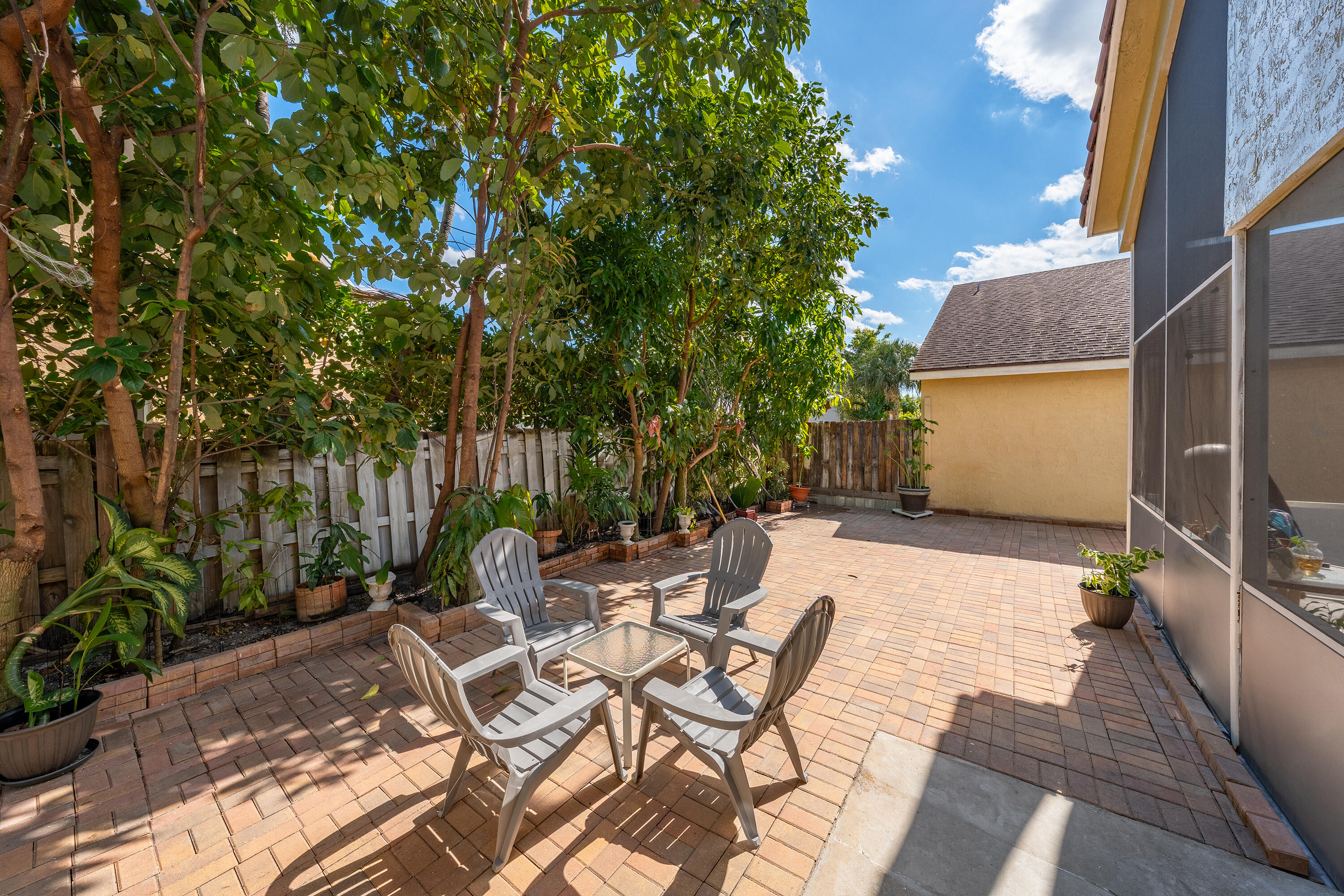 18956 La Costa, Boca Raton FL 33496