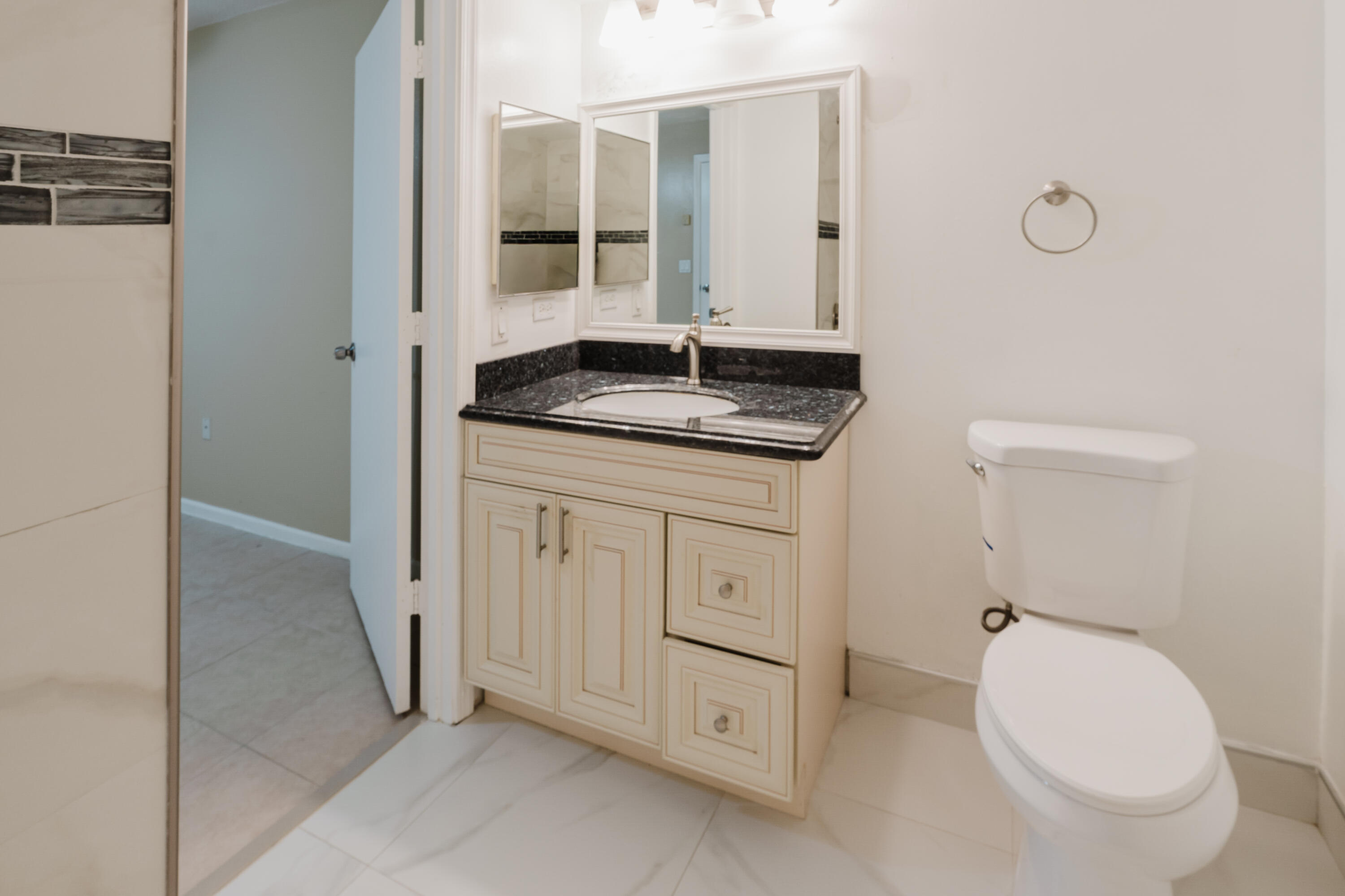 3760 N Jog #101, West Palm Beach FL 33411