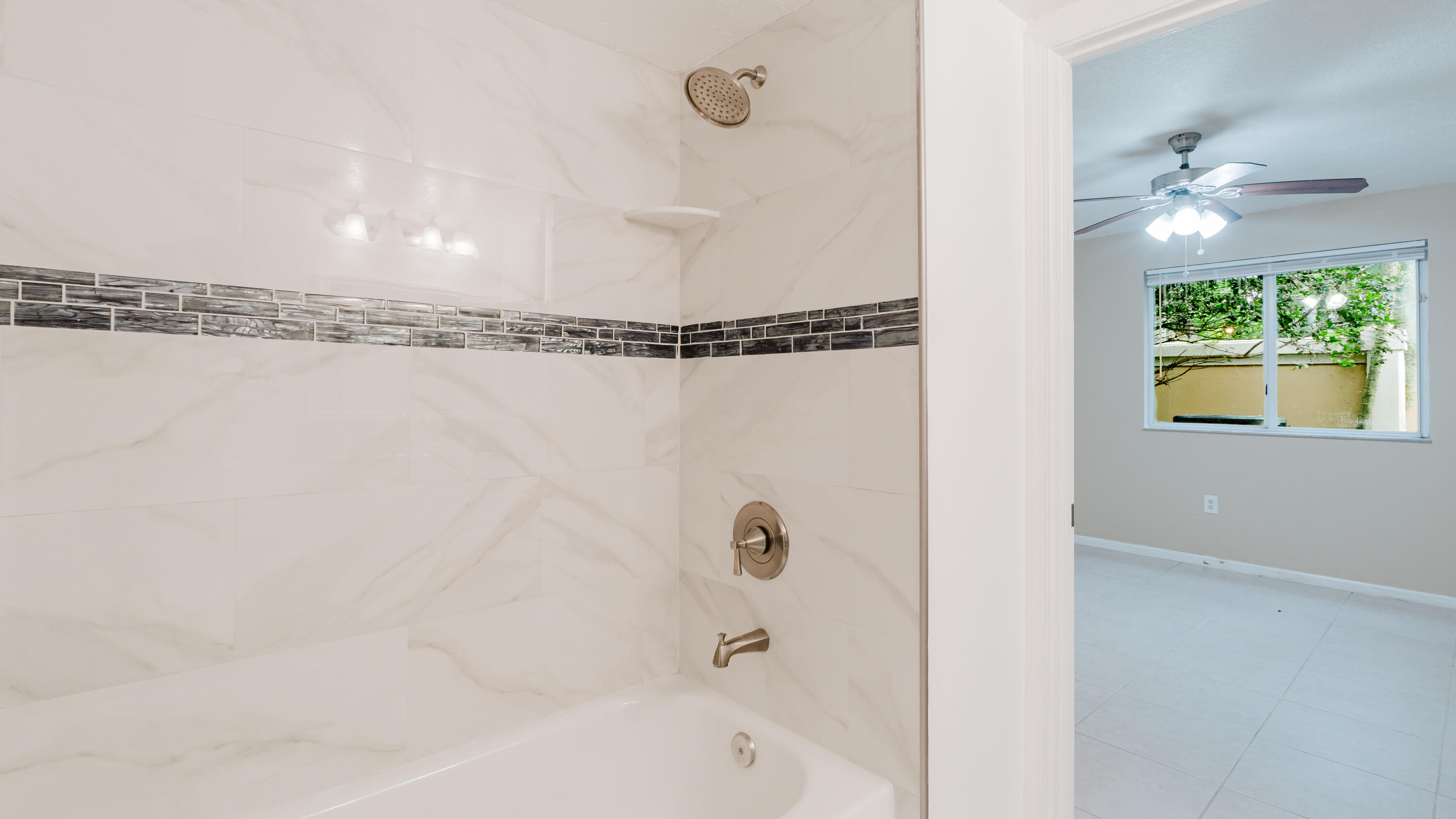 3760 N Jog #101, West Palm Beach FL 33411