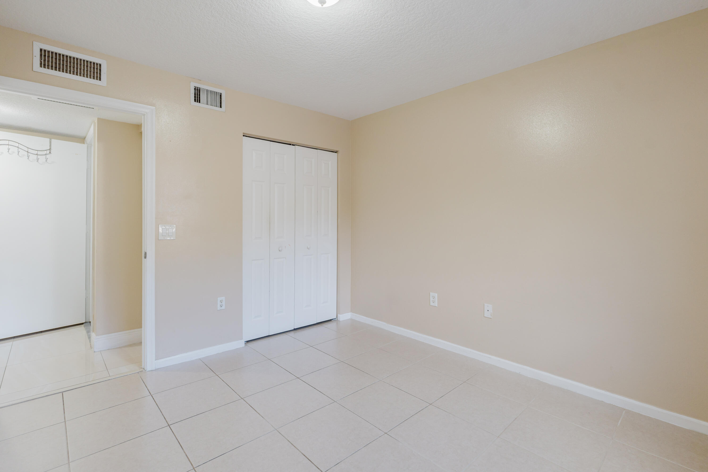 3760 N Jog #101, West Palm Beach FL 33411