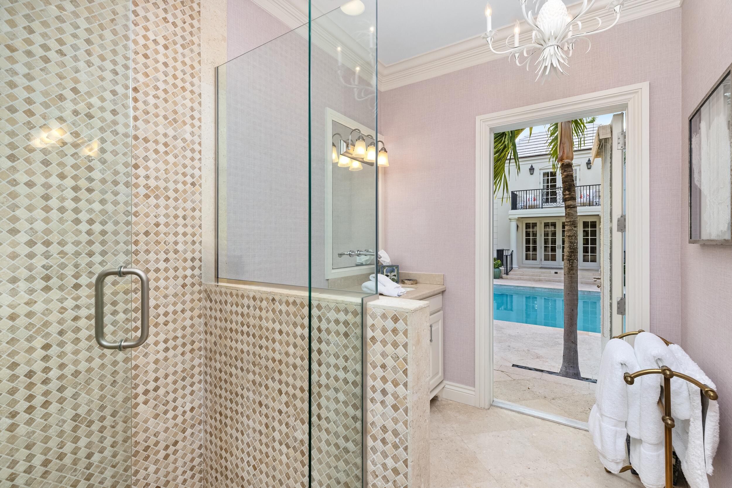 9 Via Vizcaya, Palm Beach FL 33480