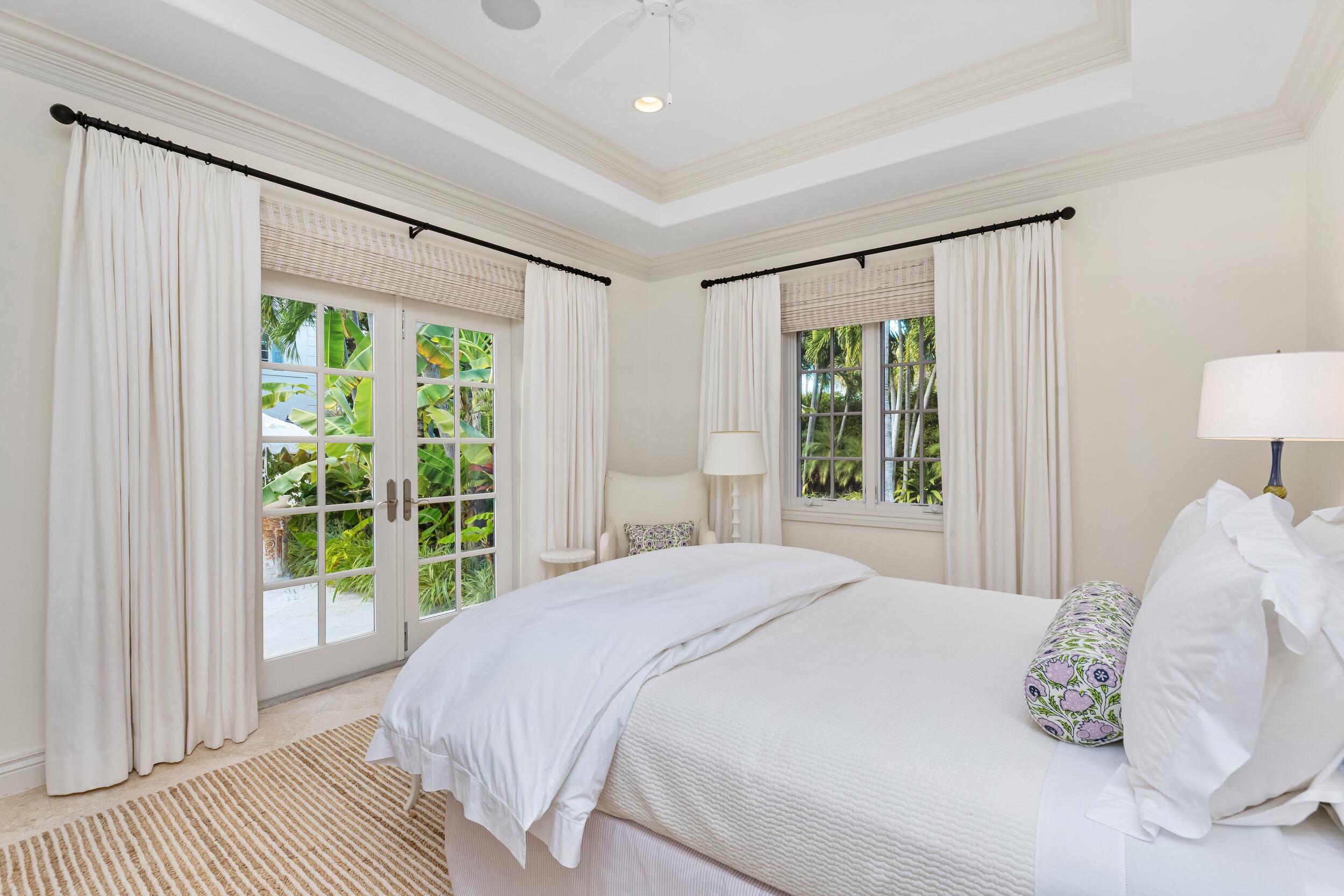 9 Via Vizcaya, Palm Beach FL 33480
