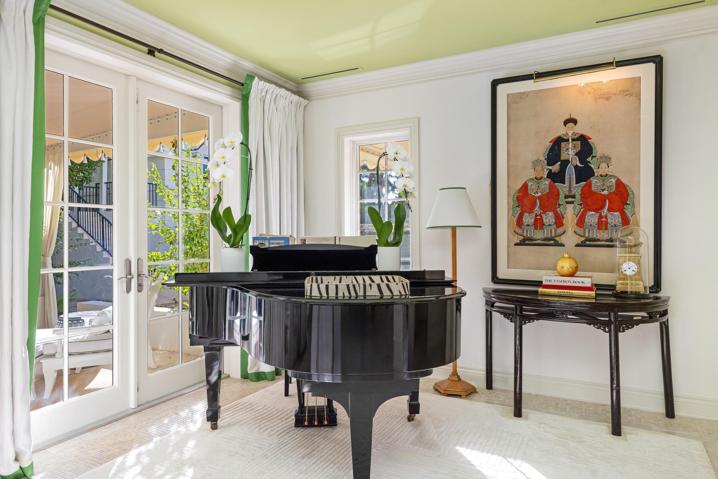 9 Via Vizcaya, Palm Beach FL 33480