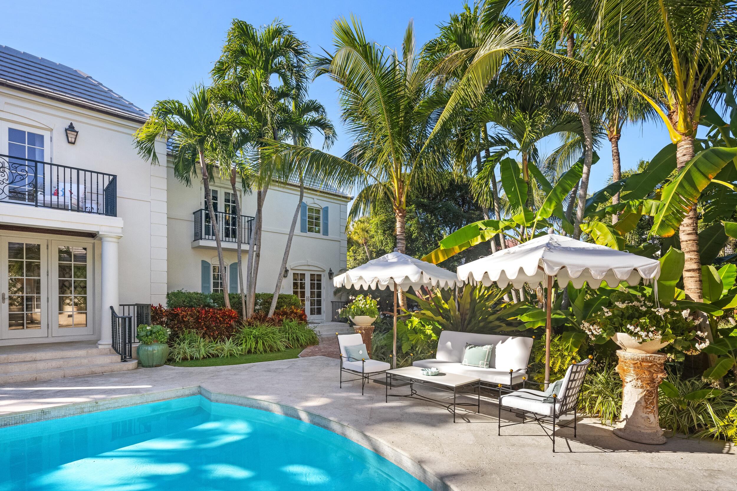 9 Via Vizcaya, Palm Beach FL 33480