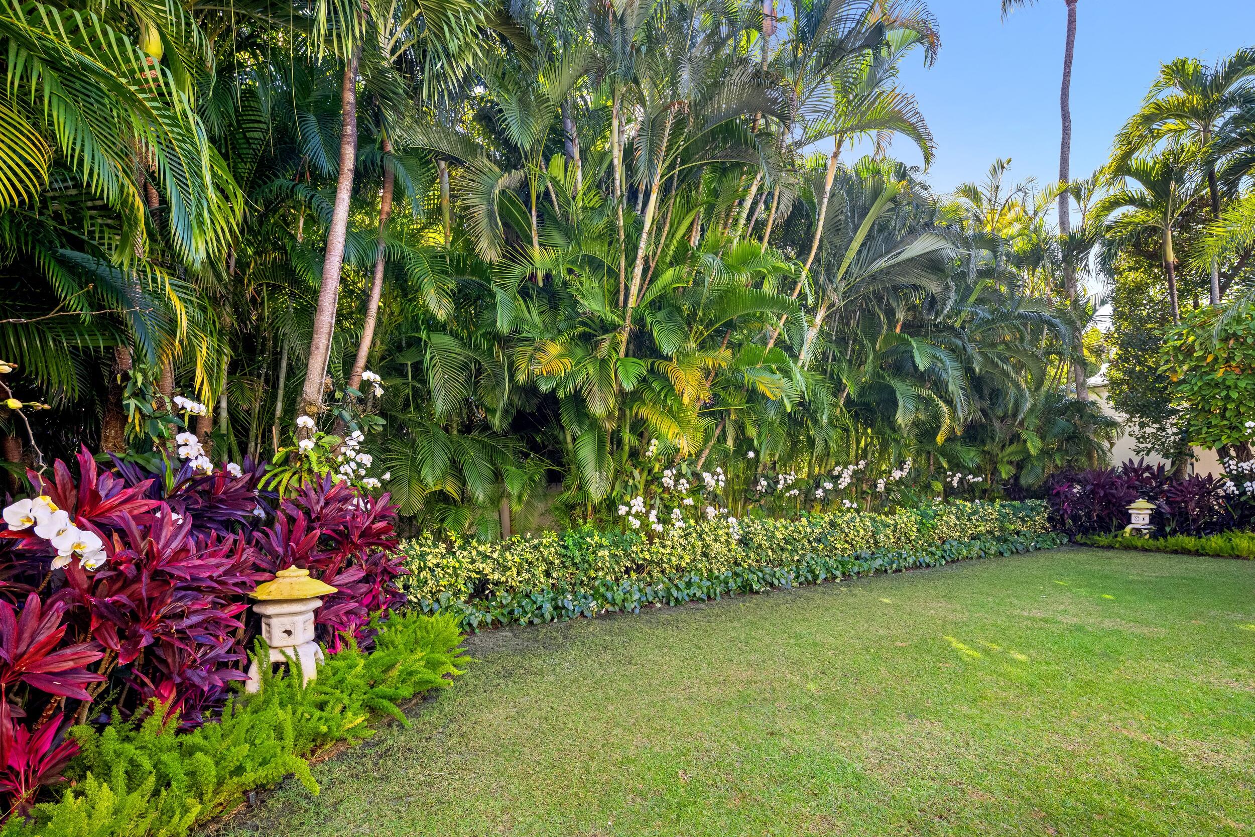 9 Via Vizcaya, Palm Beach FL 33480