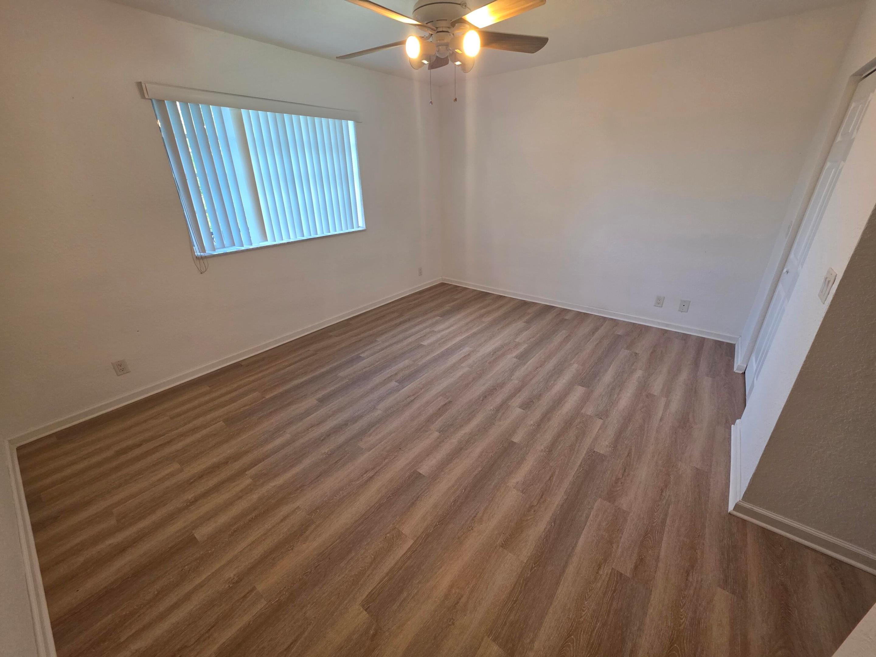 3589 NW 14th #3589, Lauderhill FL 33311