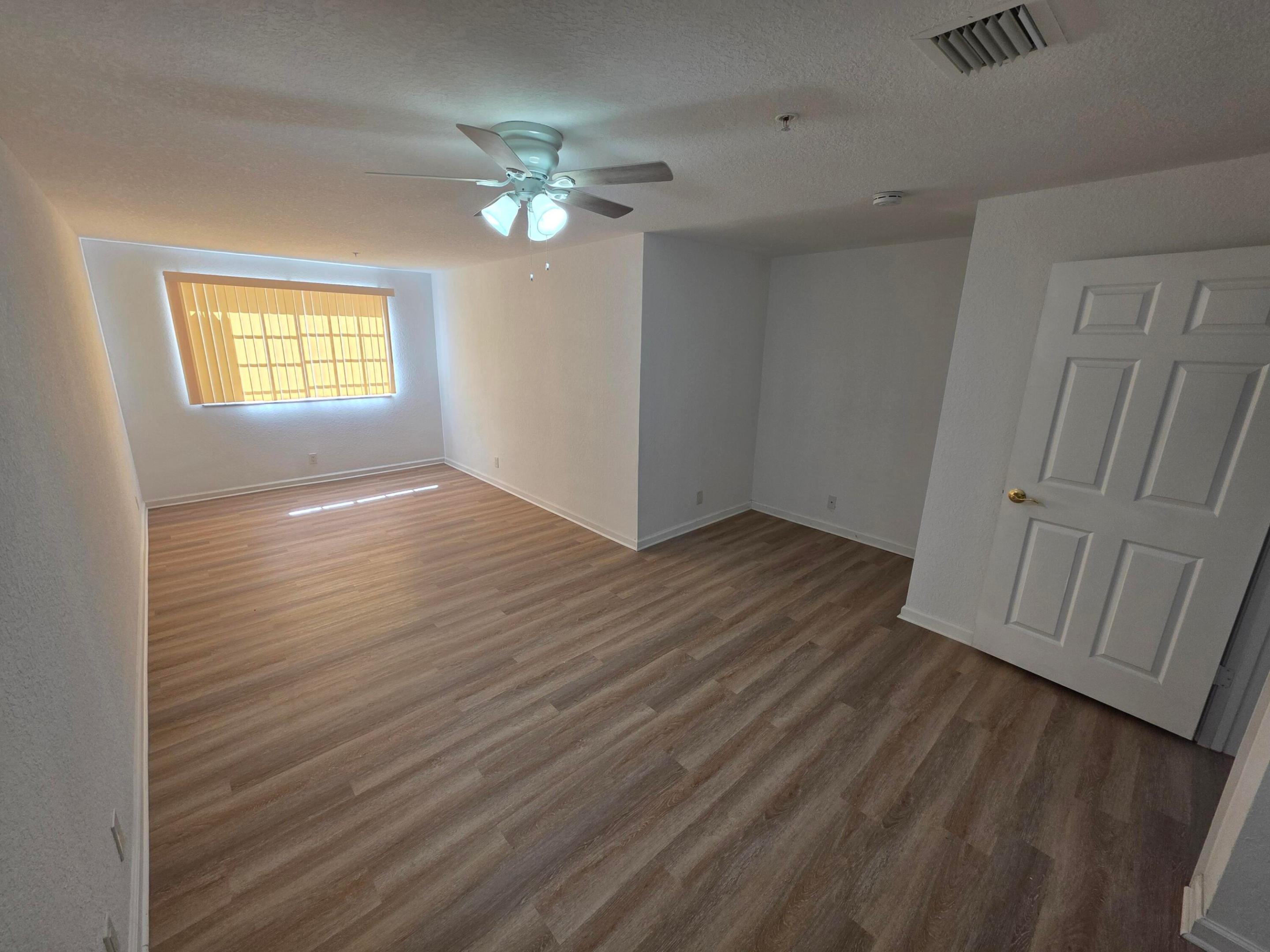 3589 NW 14th #3589, Lauderhill FL 33311