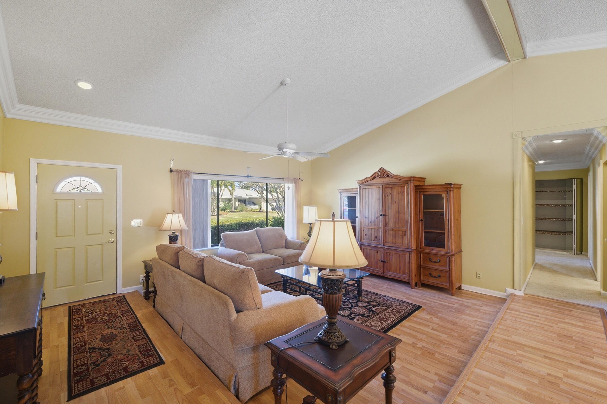 4914 Acorn, Boca Raton FL 33487