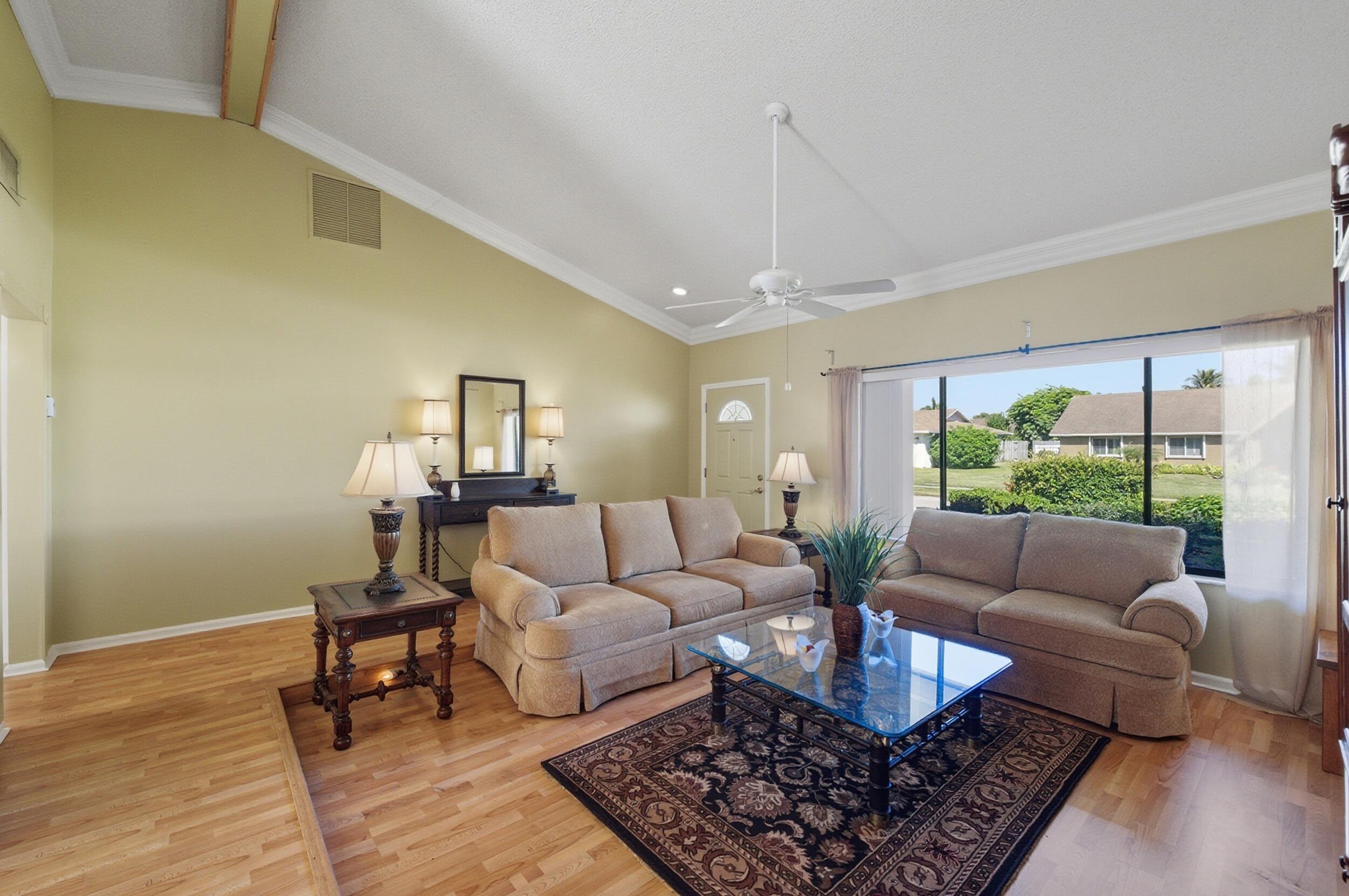4914 Acorn, Boca Raton FL 33487