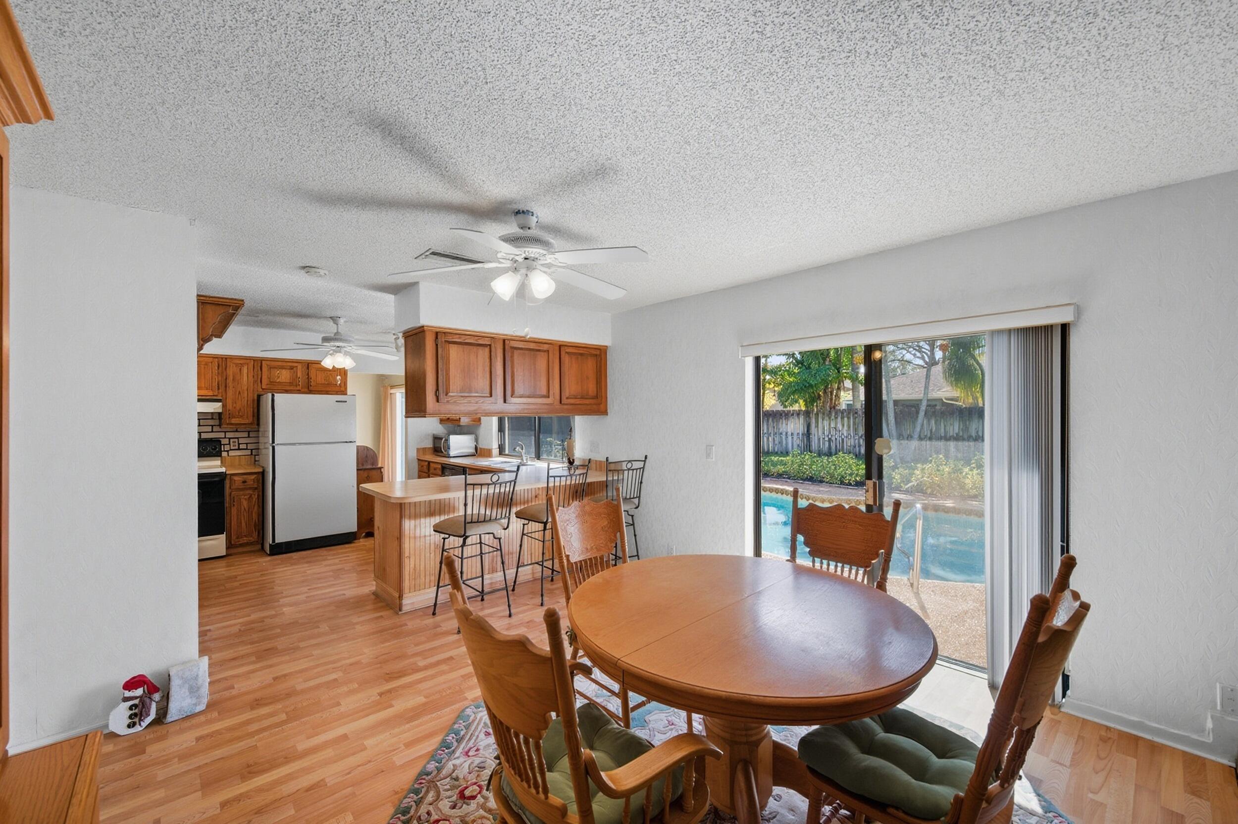 4914 Acorn, Boca Raton FL 33487