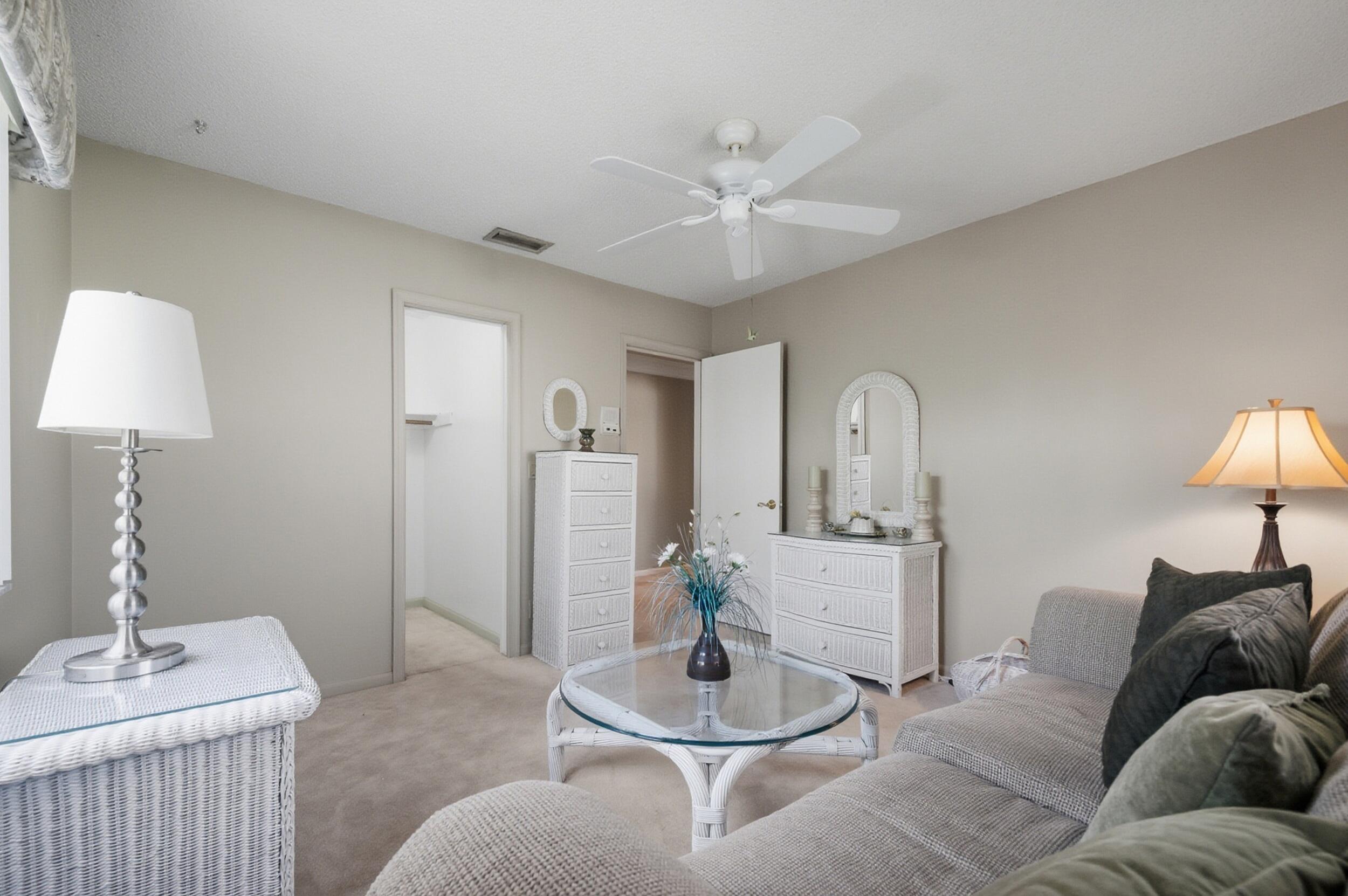 4914 Acorn, Boca Raton FL 33487