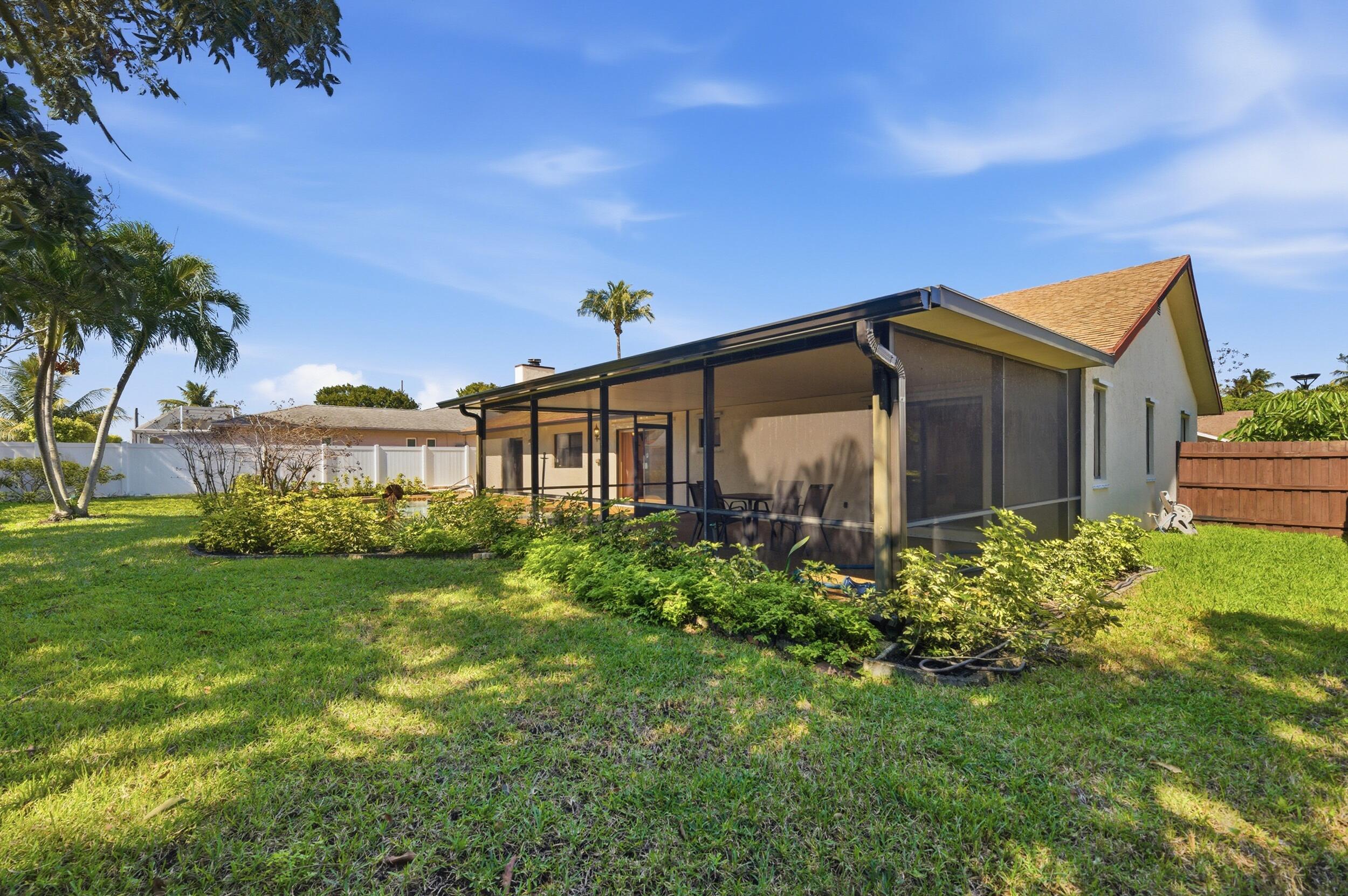 4914 Acorn, Boca Raton FL 33487