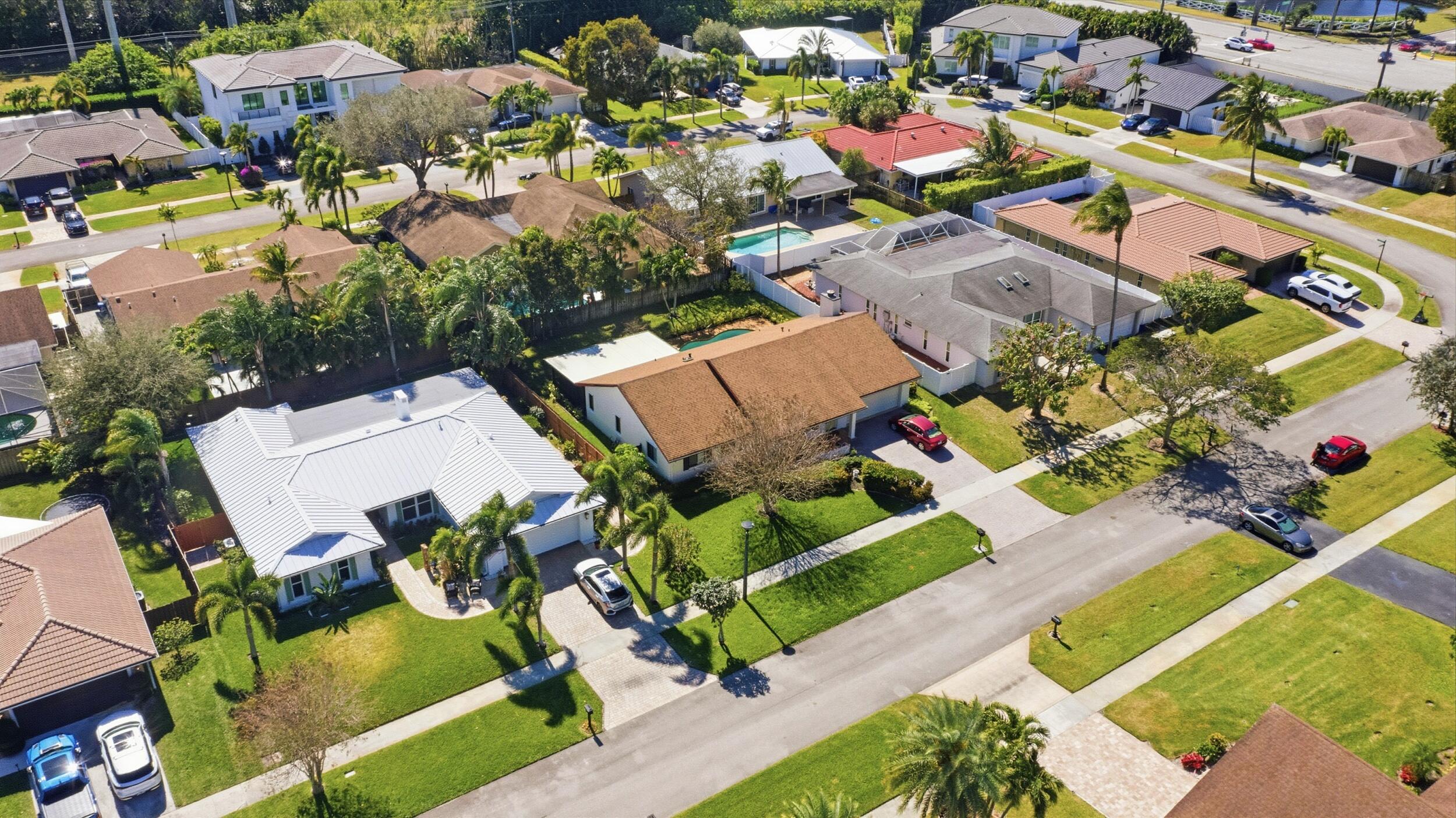 4914 Acorn, Boca Raton FL 33487