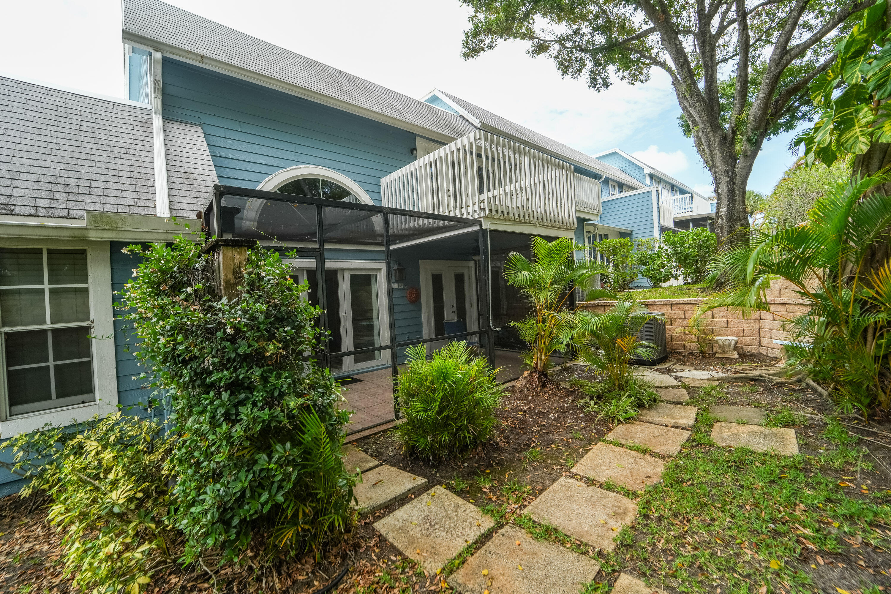 127 Ocean Dunes, Jupiter FL 33477