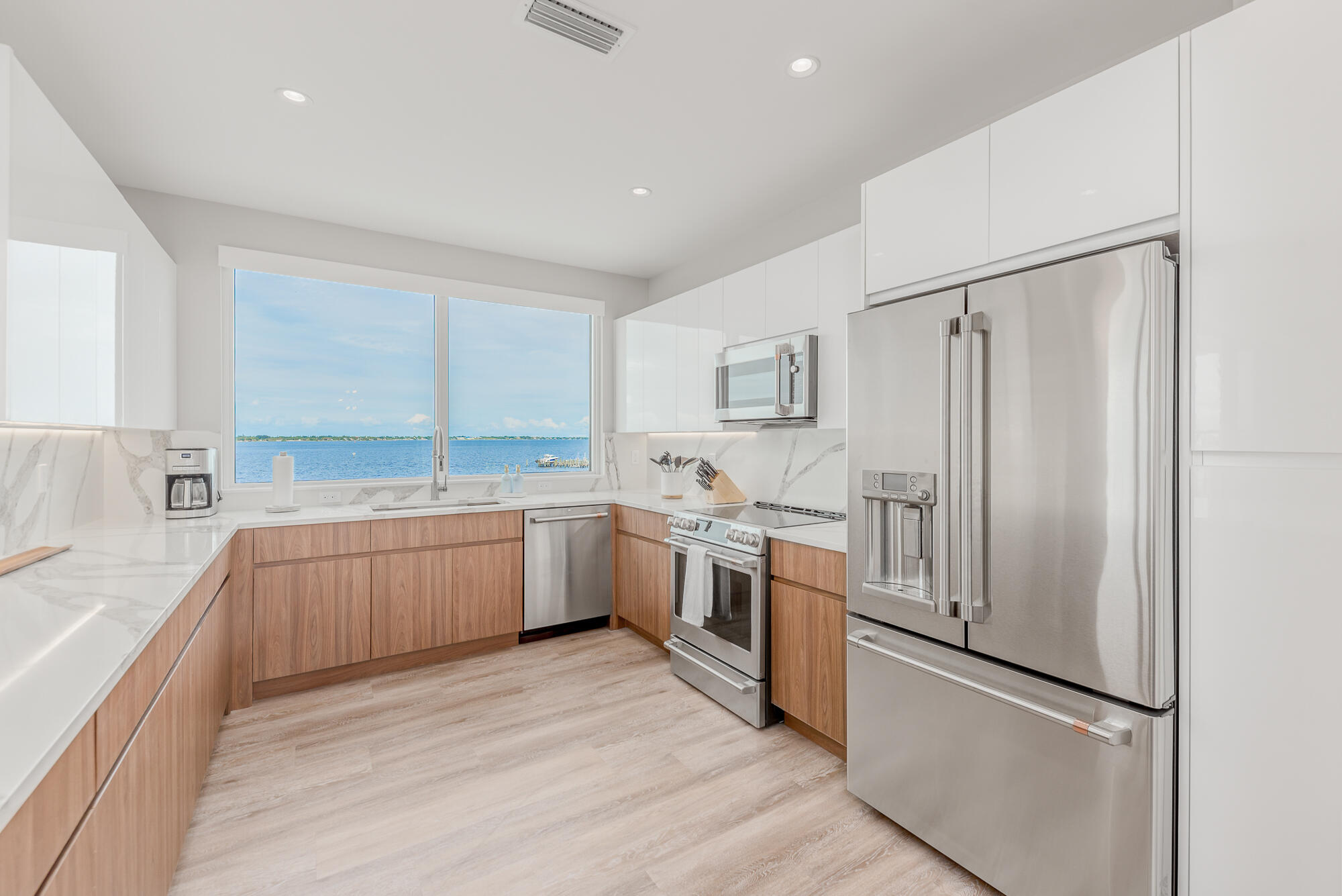41 SW Seminole #306, Stuart FL 34994