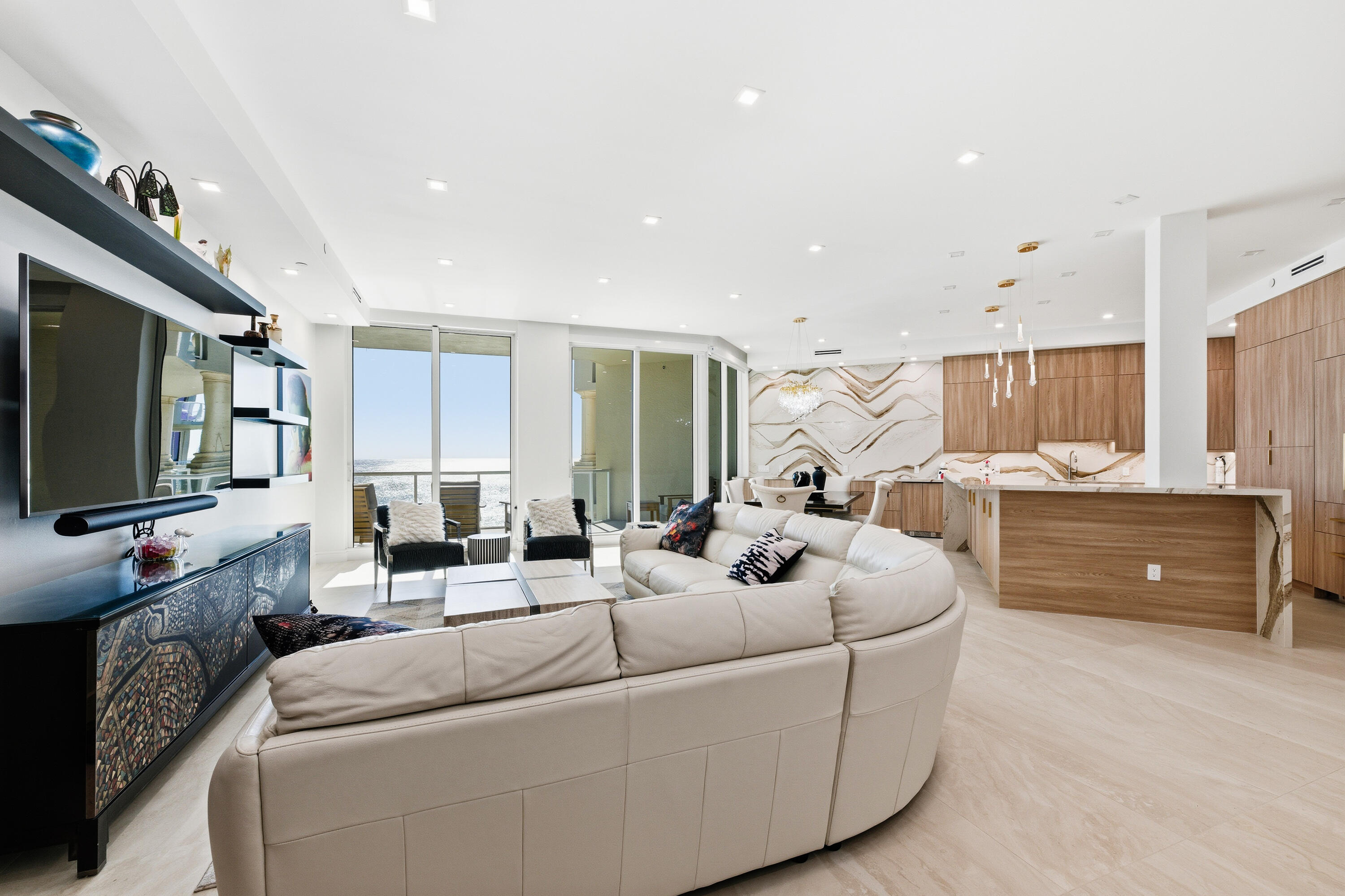 1063 Hillsboro Mile #807, Hillsboro Beach FL 33062